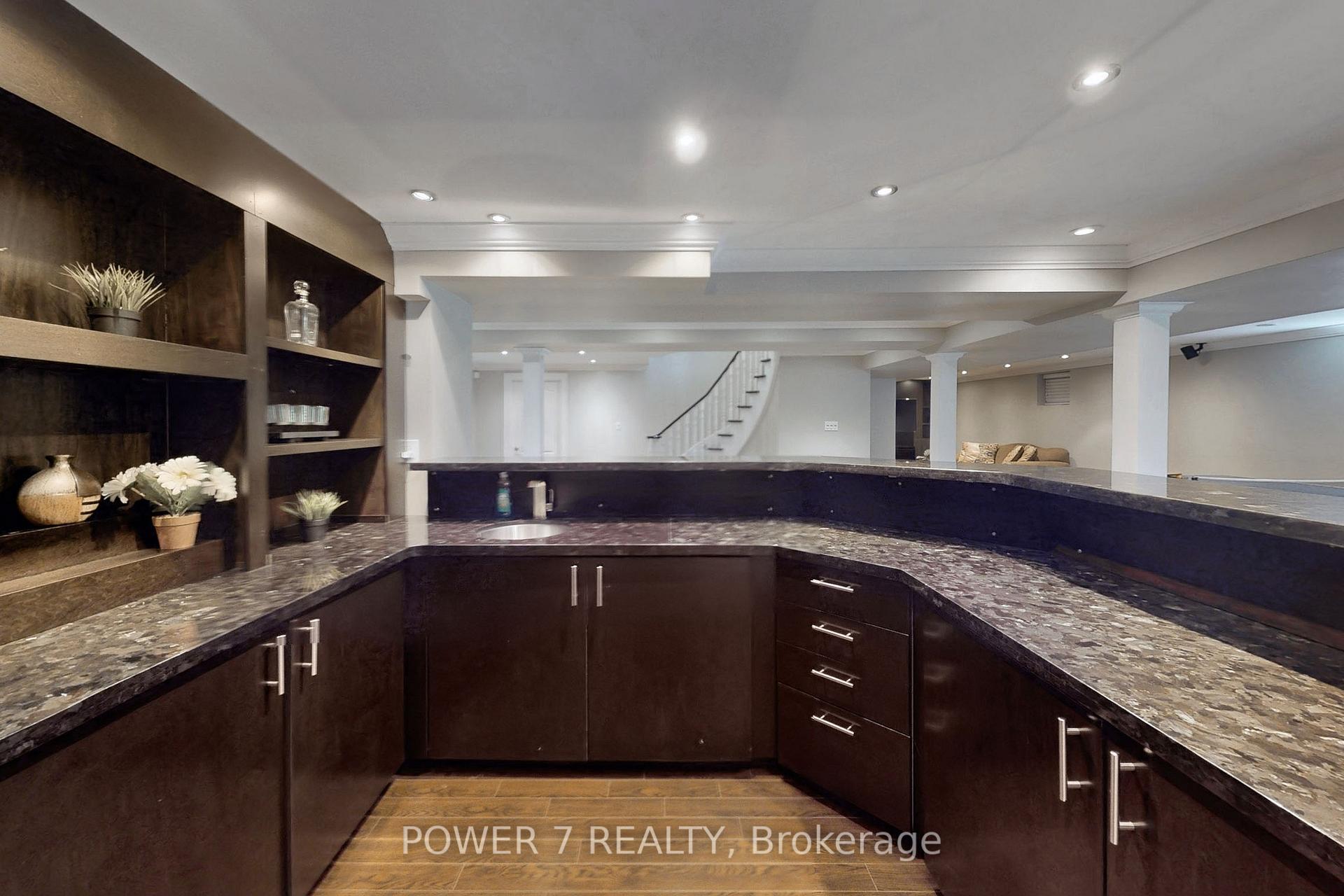 Photo 32 of 100 Forester Crescent, Markham, Cachet — HOMEH