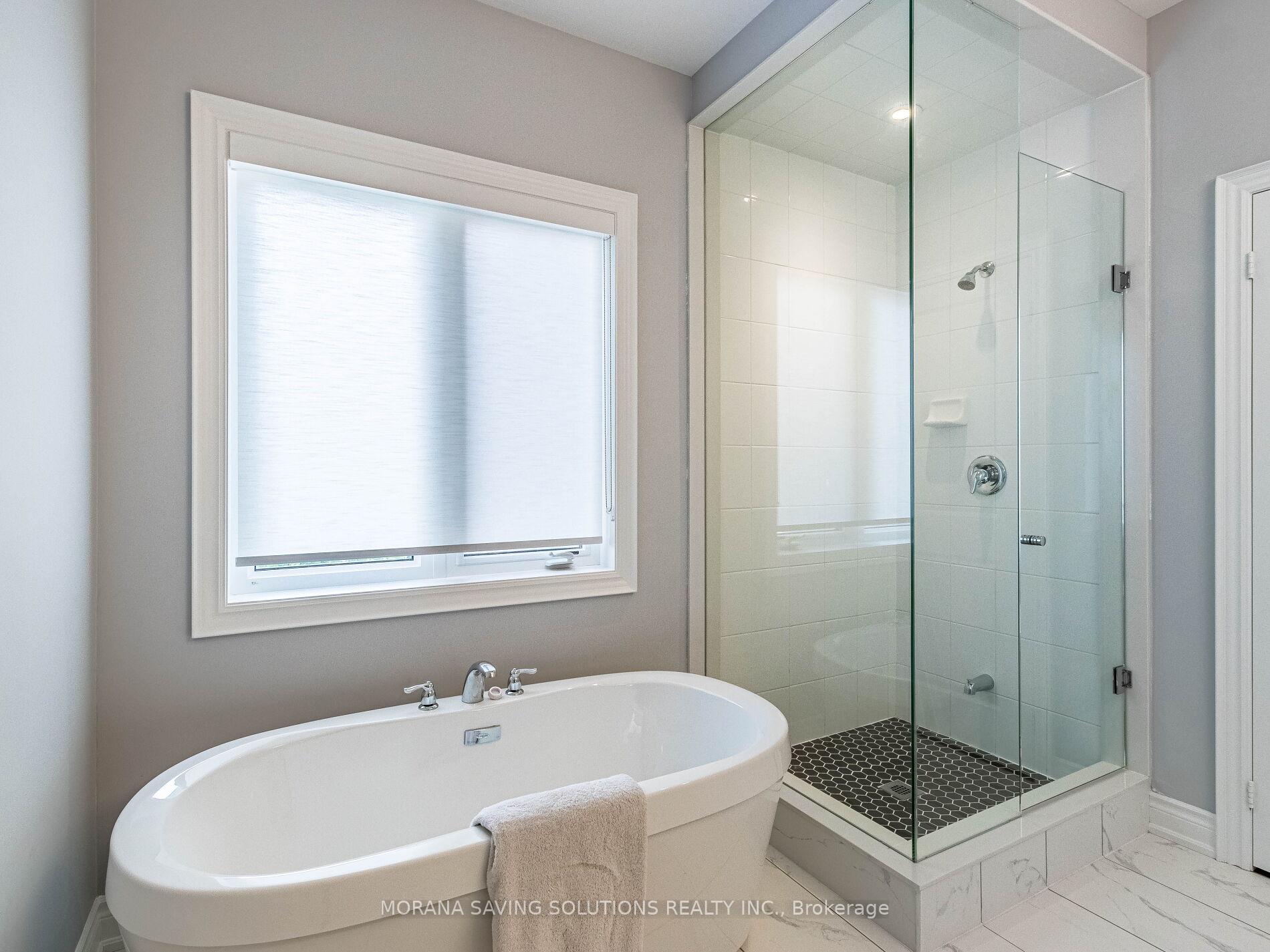 Photo 28 of 154 Alistair Crescent, Vaughan, Kleinburg — HOMEH