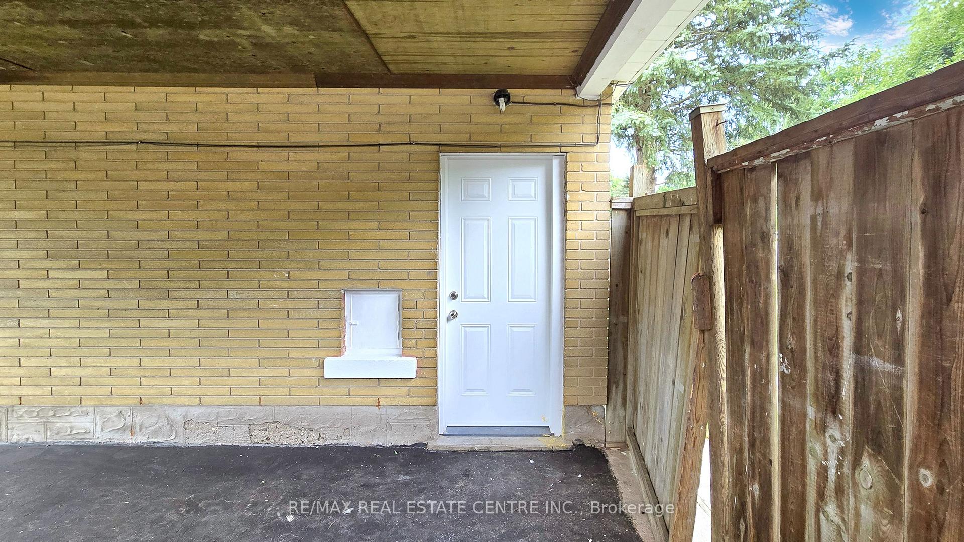 Photo 18 of 94 Glenview Avenue, Cambridge — HOMEH