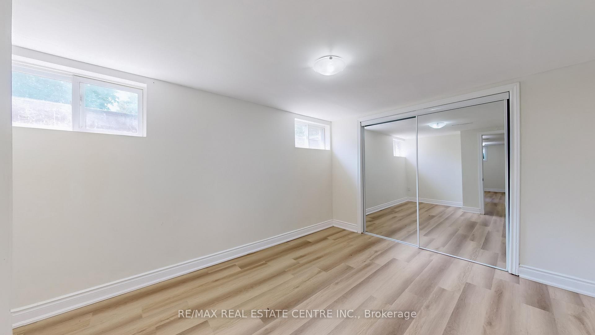 Photo 9 of 94 Glenview Avenue, Cambridge — HOMEH