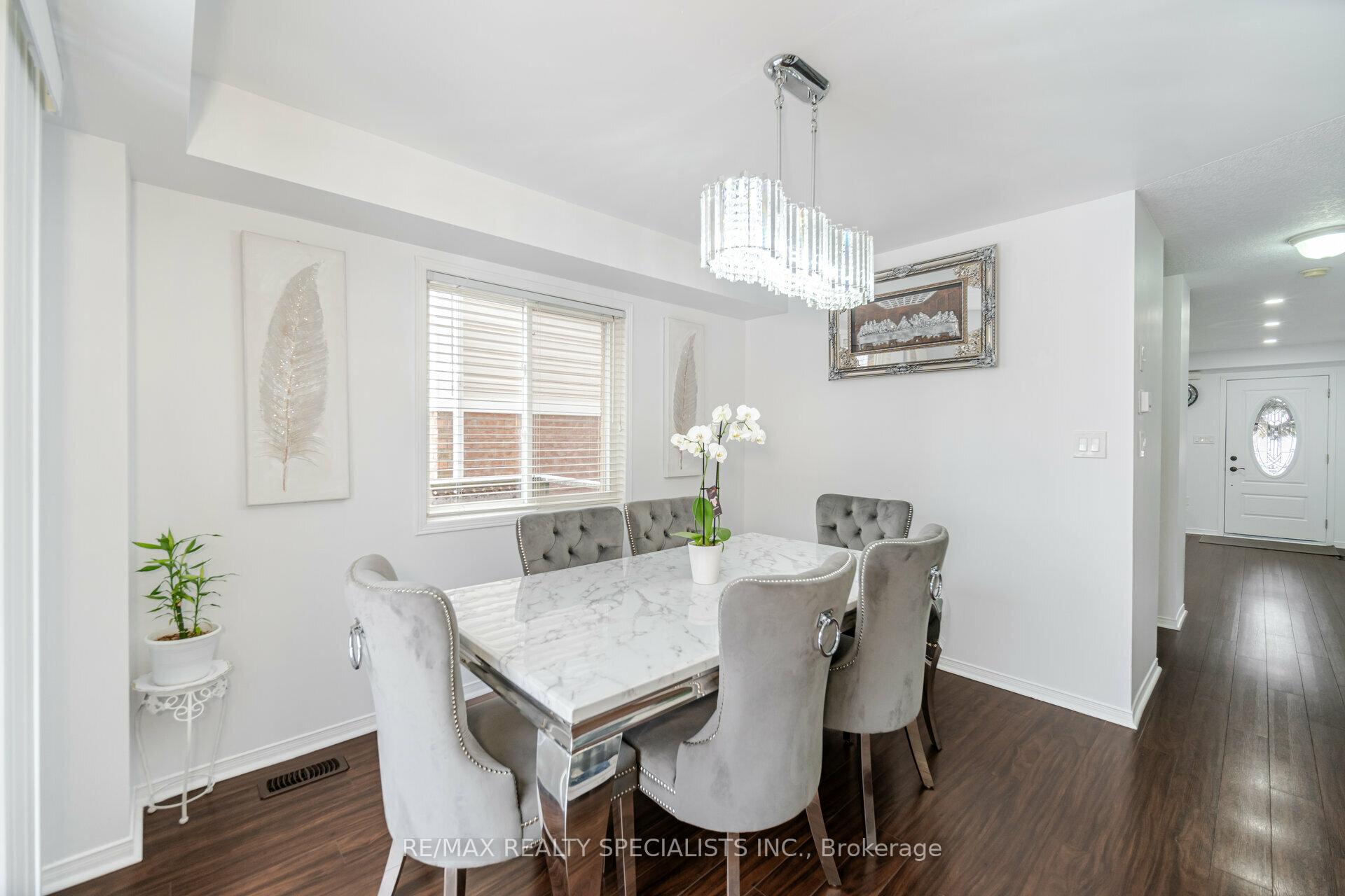 Photo 9 of 51 Yeaman Drive, Cambridge — HOMEH