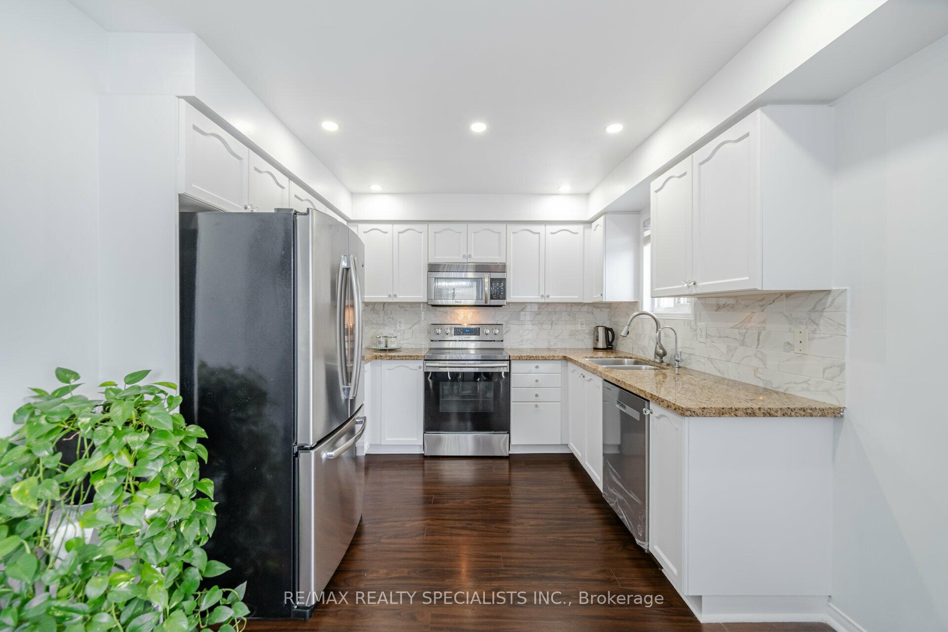 Photo 6 of 51 Yeaman Drive, Cambridge — HOMEH