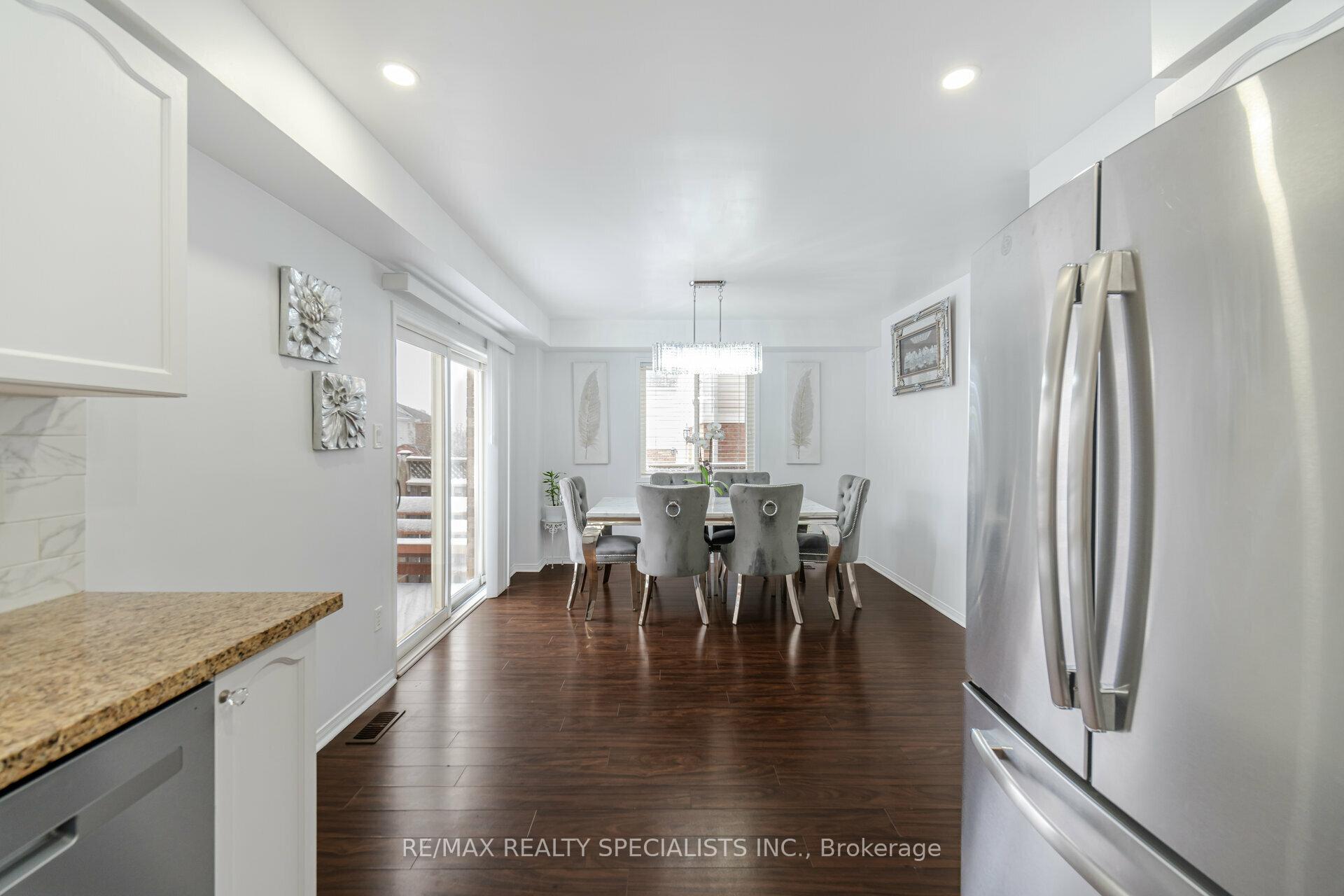 Photo 8 of 51 Yeaman Drive, Cambridge — HOMEH