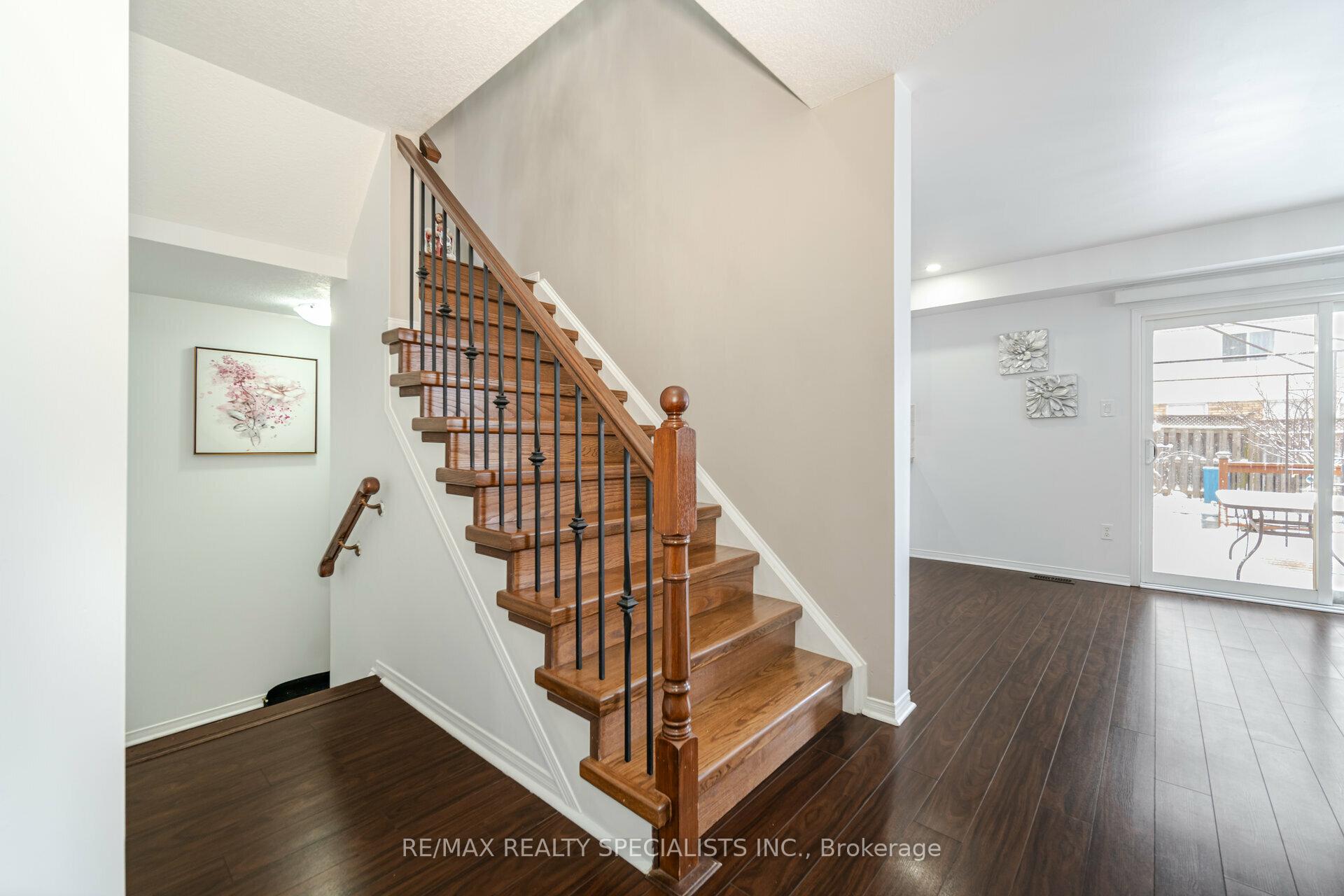 Photo 12 of 51 Yeaman Drive, Cambridge — HOMEH