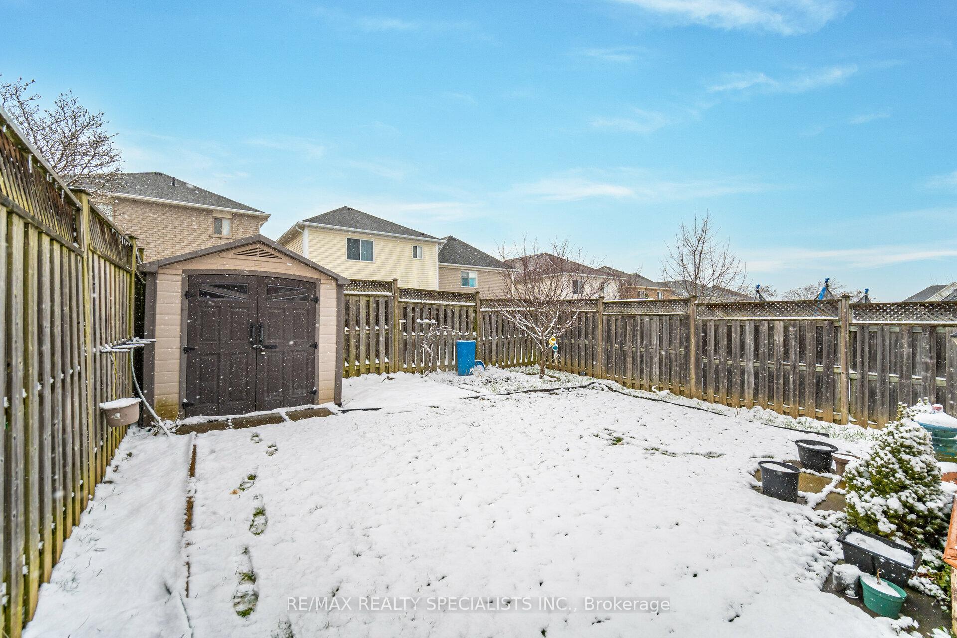Photo 40 of 51 Yeaman Drive, Cambridge — HOMEH