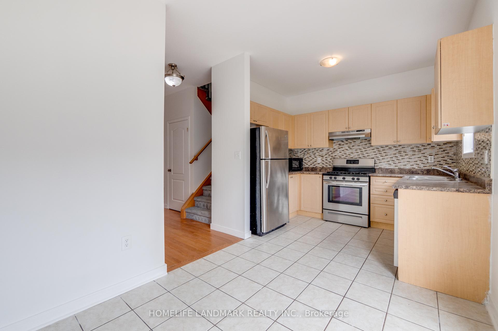 Photo 12 of 18 Westhampton Way, Hamilton, Winona Park — HOMEH