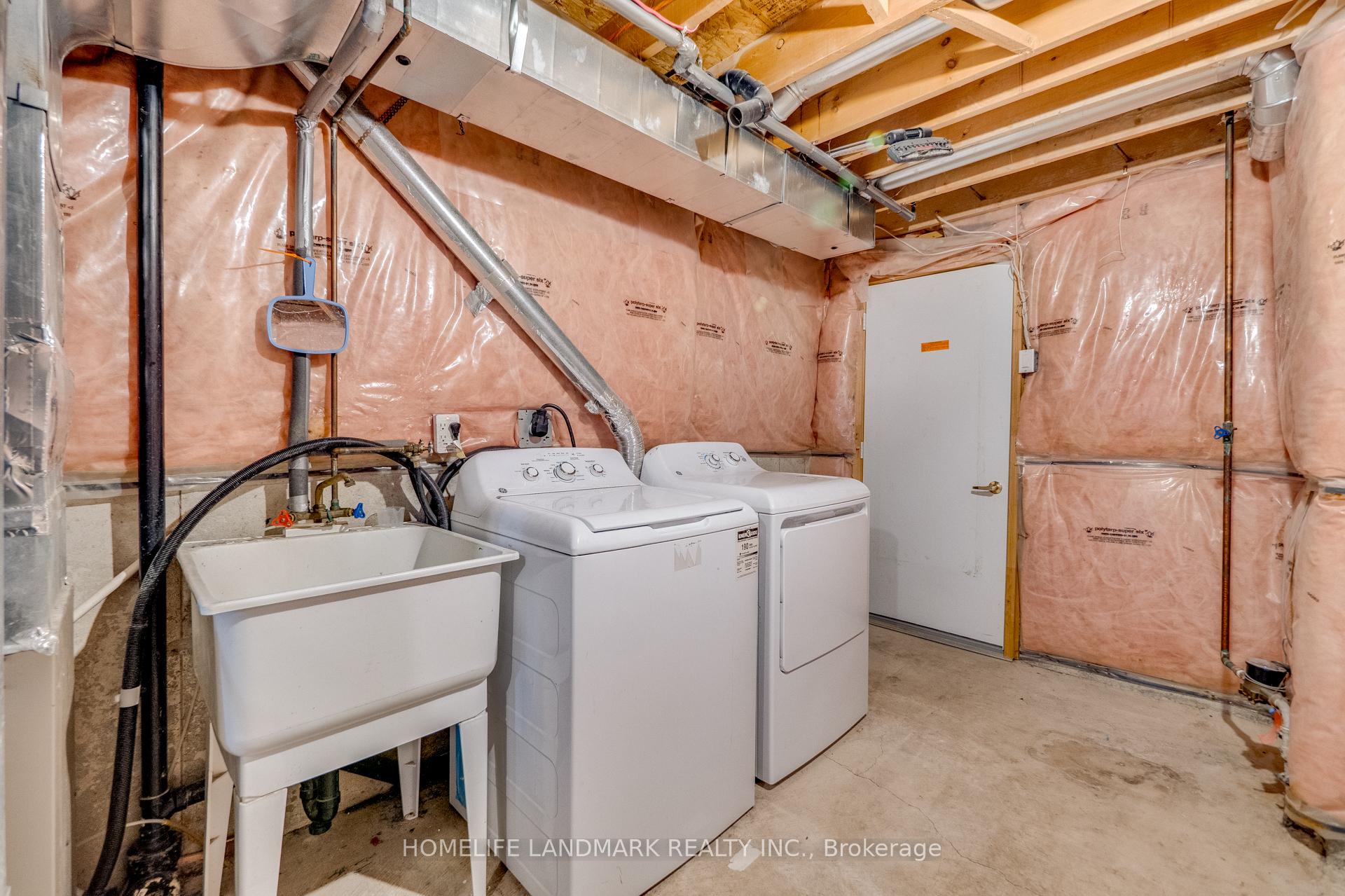 Photo 32 of 18 Westhampton Way, Hamilton, Winona Park — HOMEH