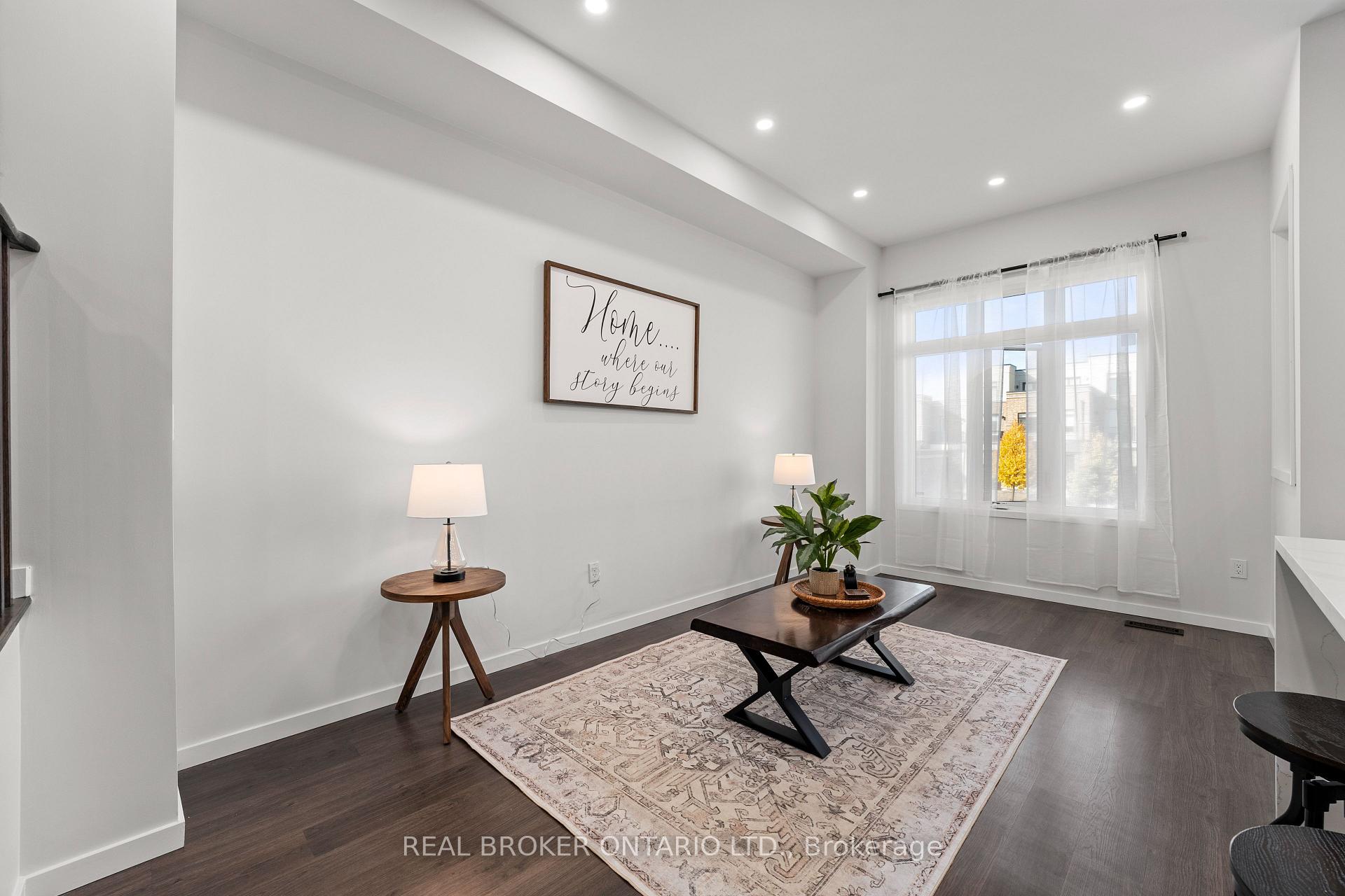 Photo 8 of 1230 Wellington Street E, Aurora, Bayview Northeast — HOMEH