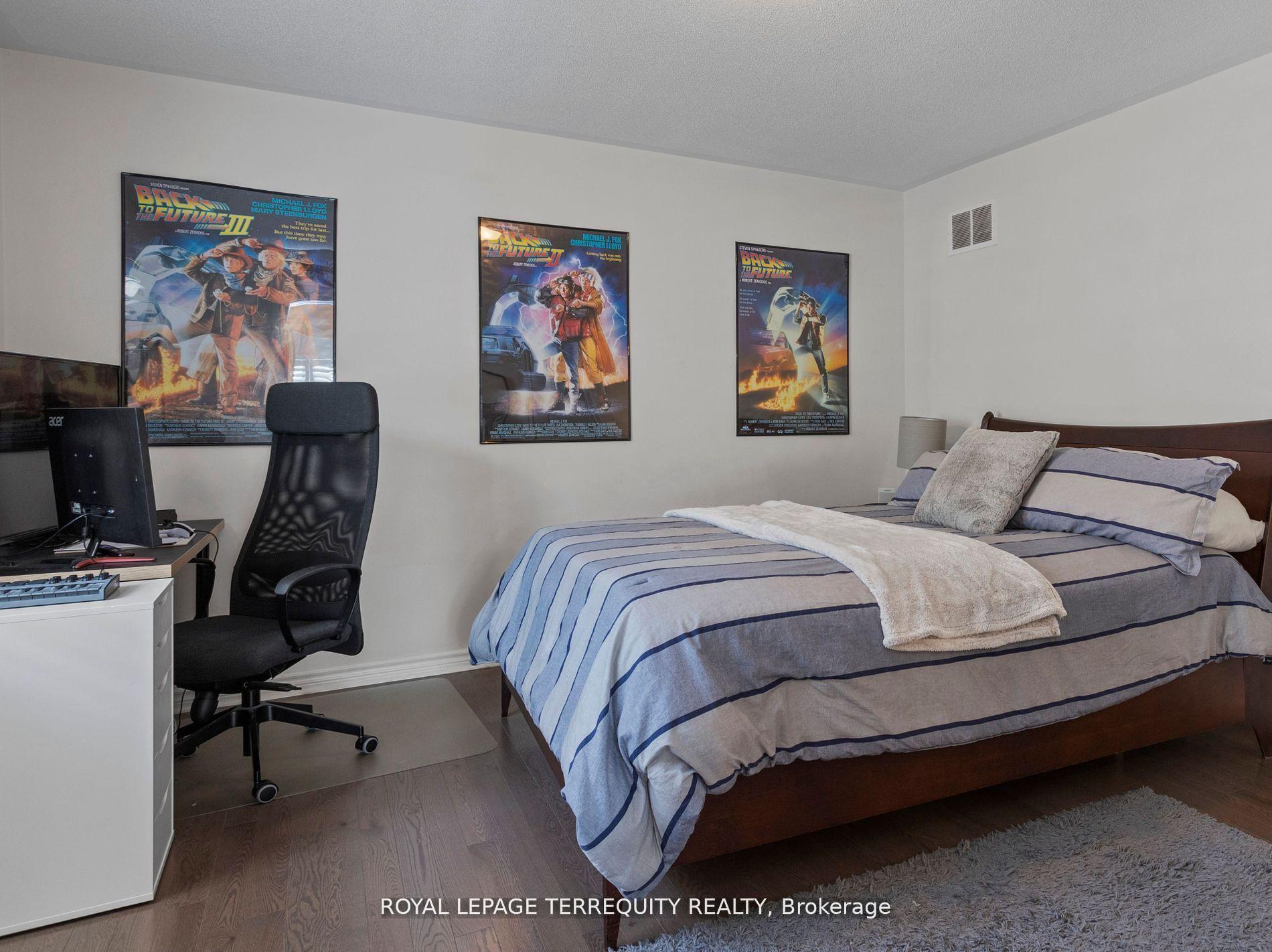 Photo 19 of 1821 Castlepoint Drive, Oshawa, Taunton — HOMEH