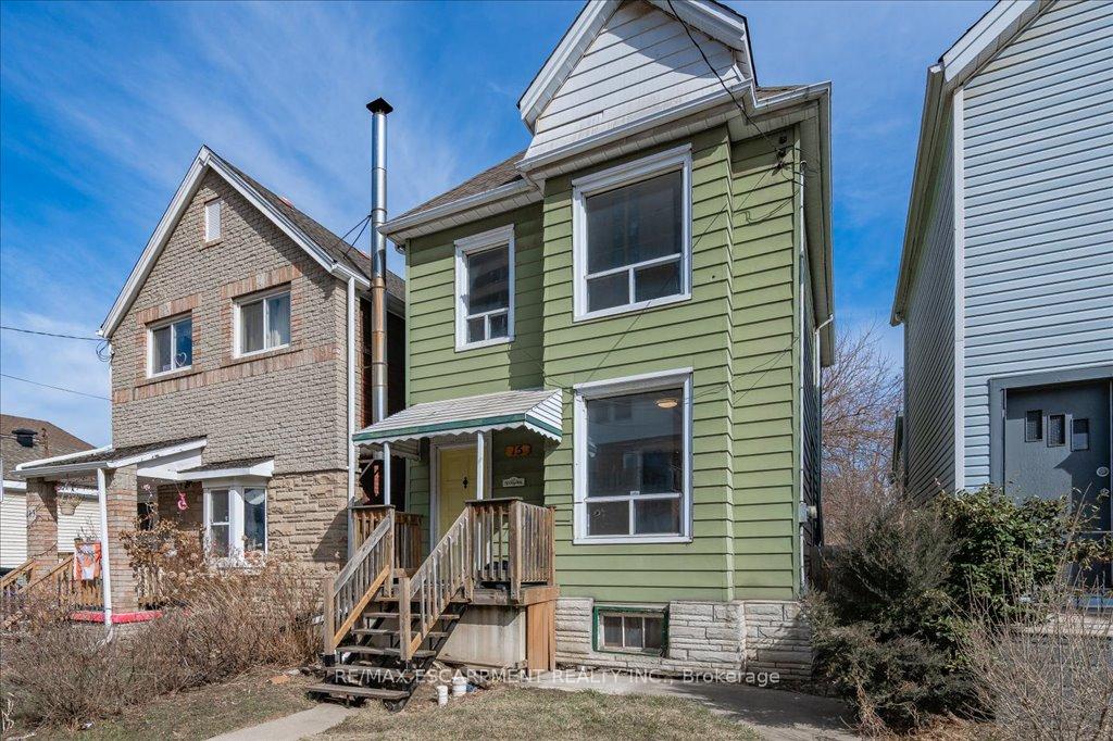 Photo 3 of 15 Huron Street, Hamilton, Gibson — HOMEH