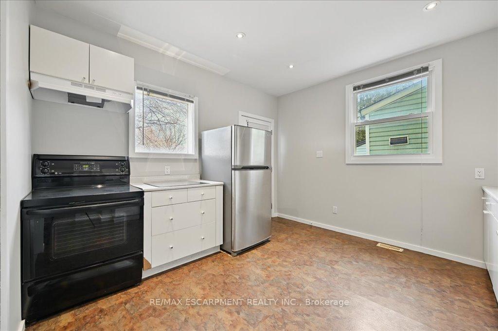 Photo 17 of 15 Huron Street, Hamilton, Gibson — HOMEH