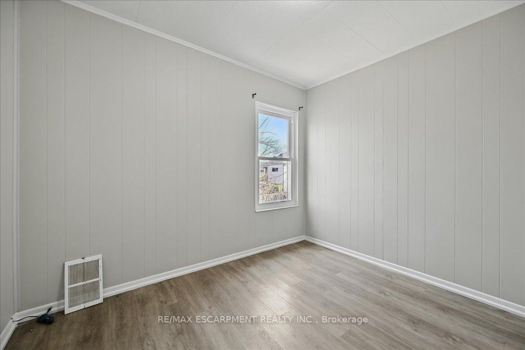Photo 21 of 15 Huron Street, Hamilton, Gibson — HOMEH