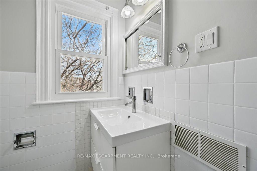 Photo 37 of 15 Huron Street, Hamilton, Gibson — HOMEH