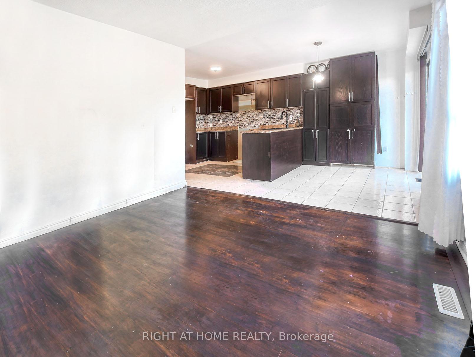 Photo 18 of 8 Reed Drive, Ajax, Central — HOMEH
