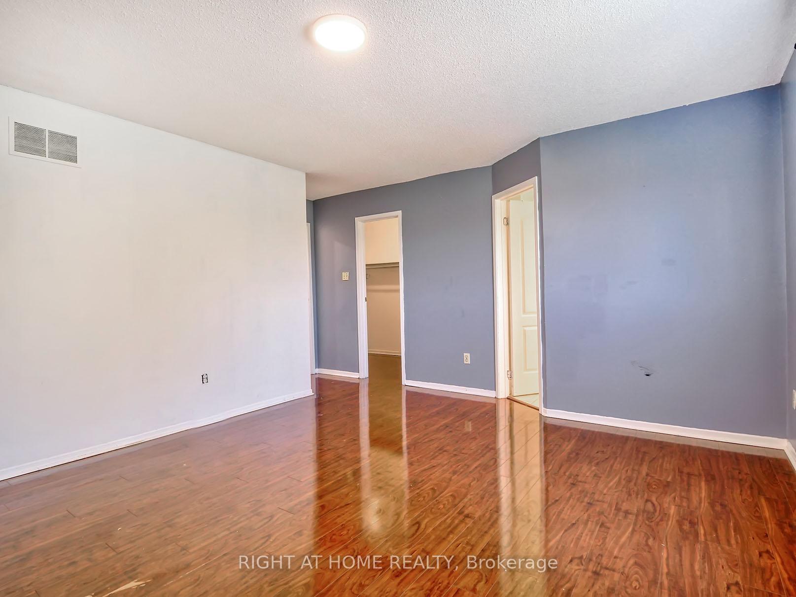 Photo 8 of 8 Reed Drive, Ajax, Central — HOMEH