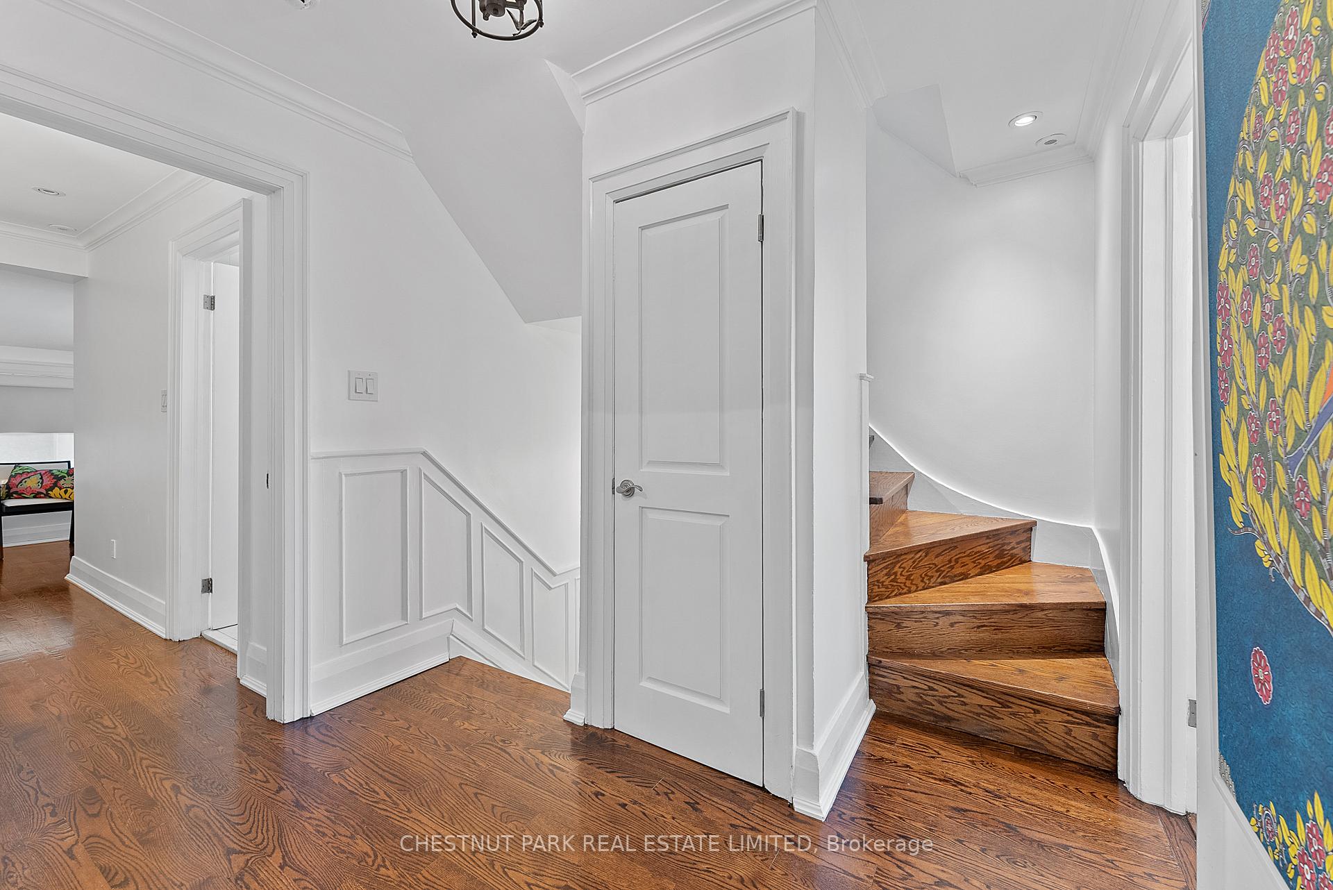 Photo 27 of 38 Poplar Plains Crescent, Toronto, The Annex — HOMEH