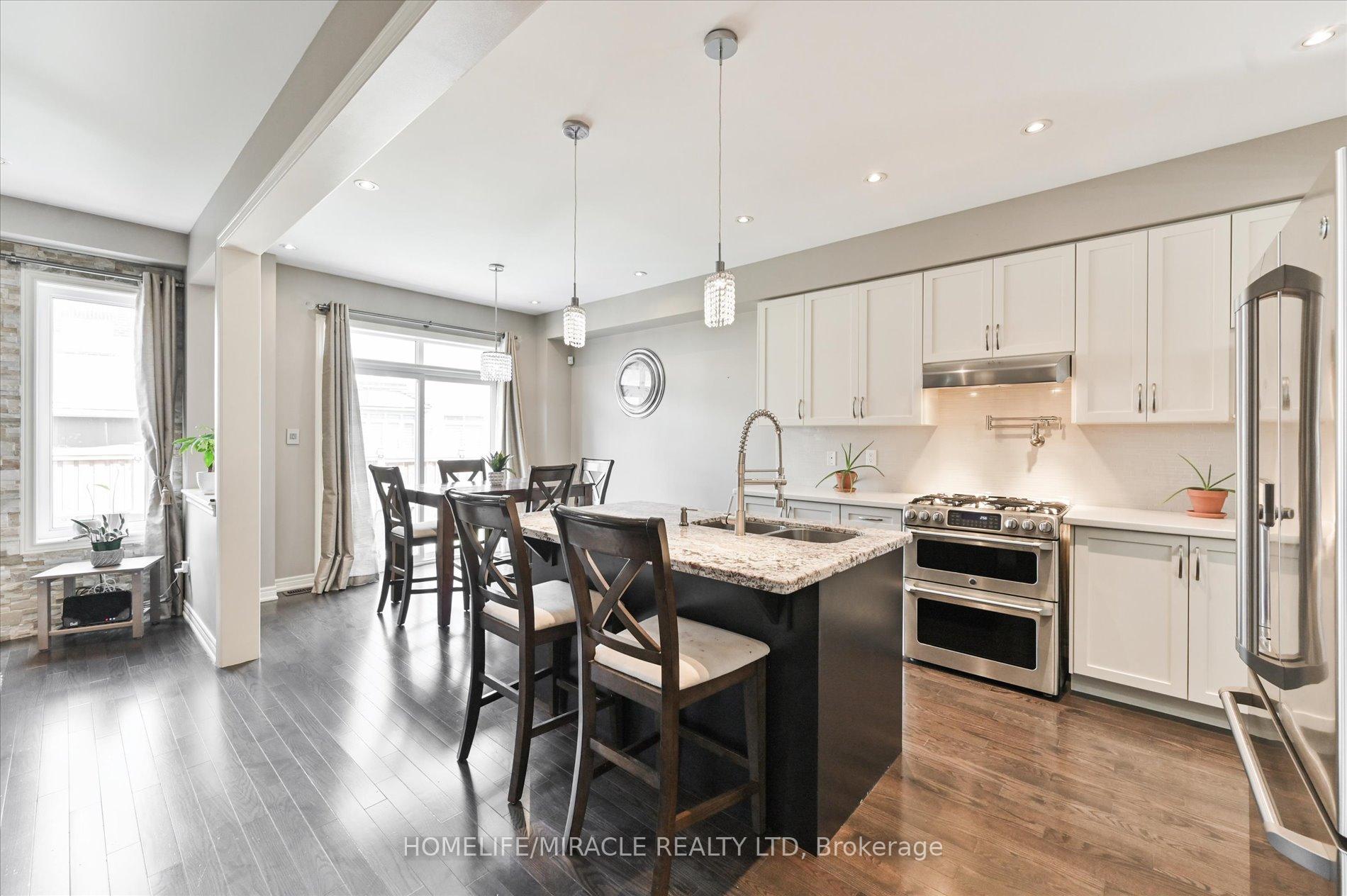 Photo 22 of 23 Killington Avenue, Vaughan, Kleinburg — HOMEH
