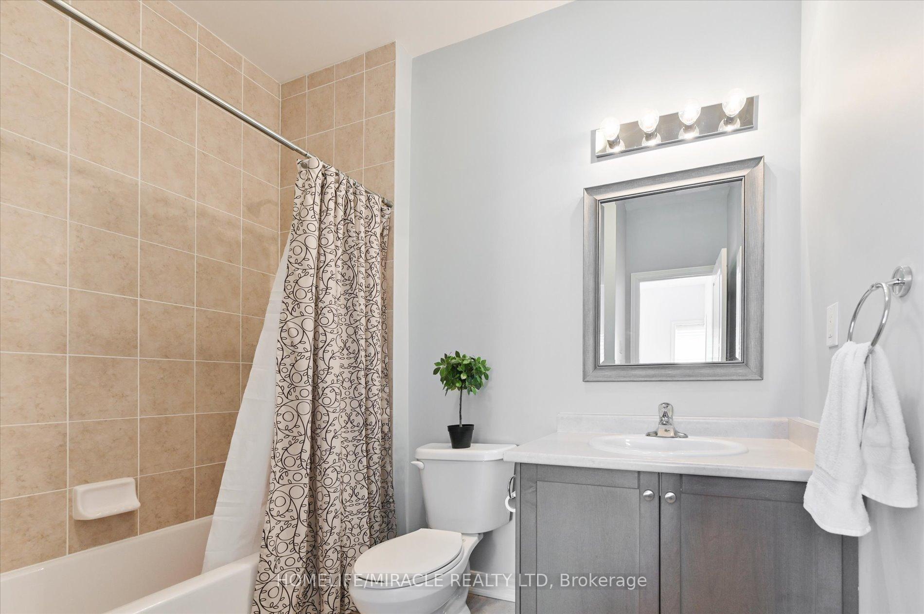Photo 10 of 23 Killington Avenue, Vaughan, Kleinburg — HOMEH