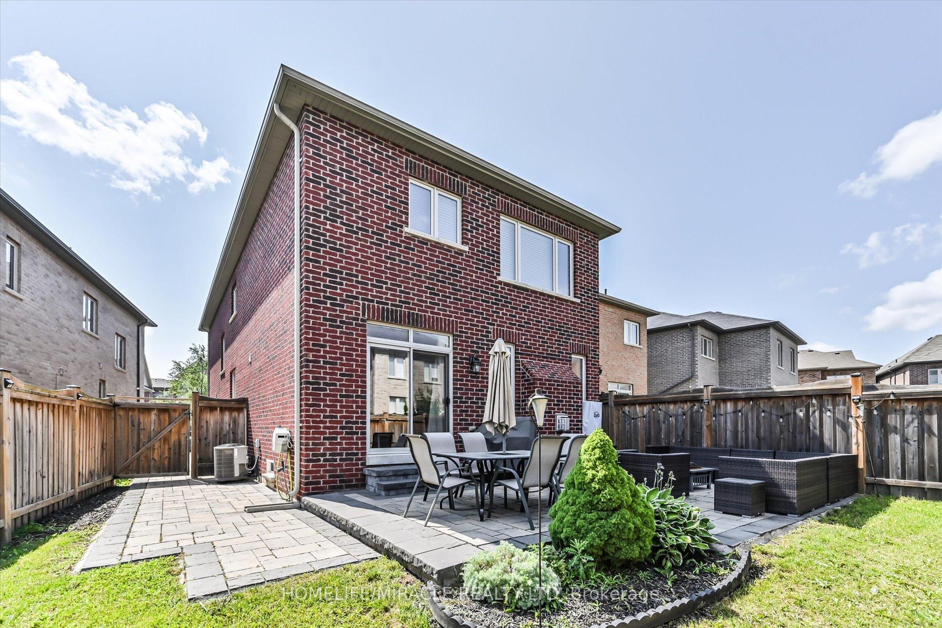 Photo 27 of 23 Killington Avenue, Vaughan, Kleinburg — HOMEH