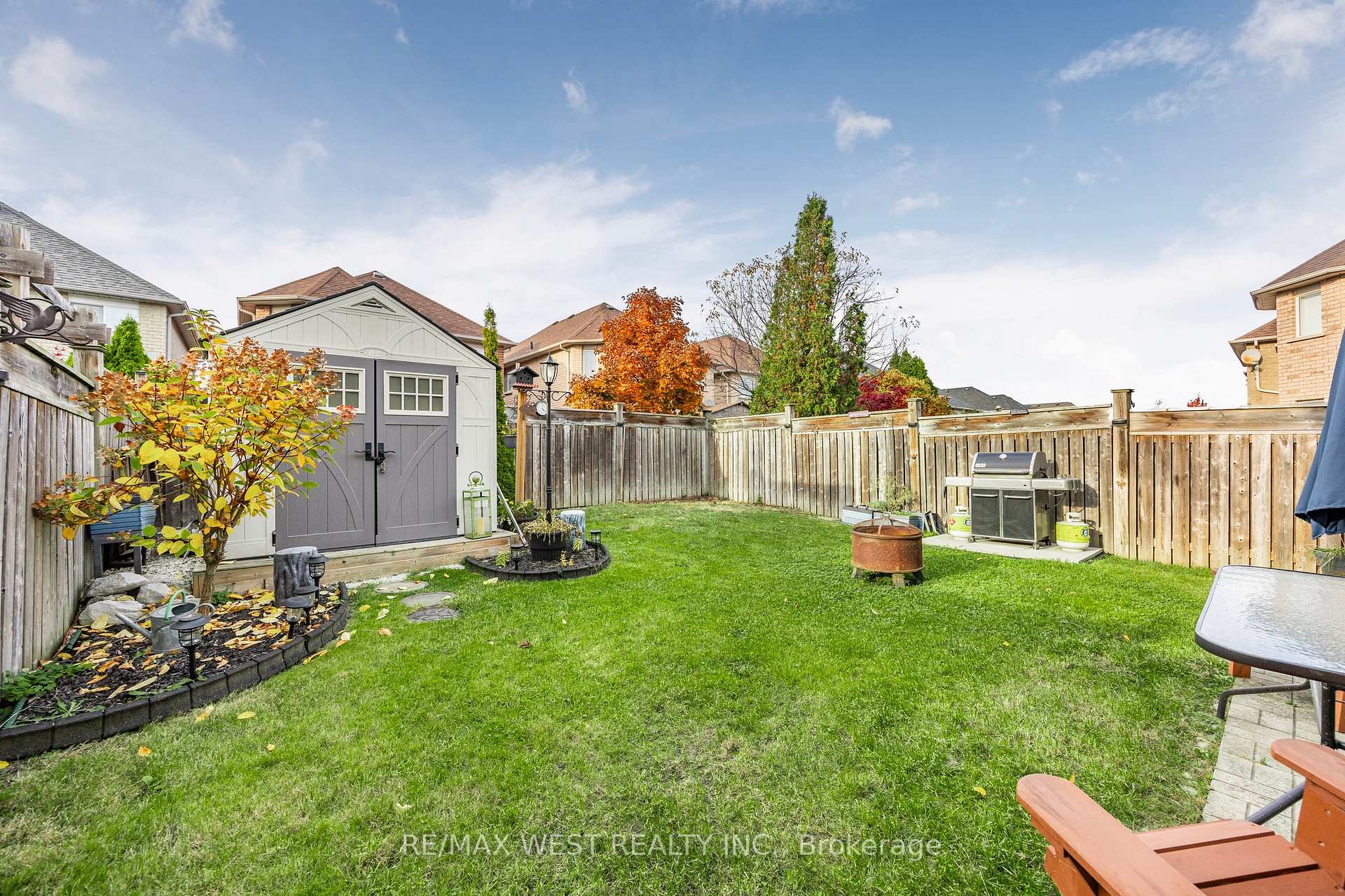 Photo 38 of 9 Loontail Street, Caledon, Bolton West — HOMEH