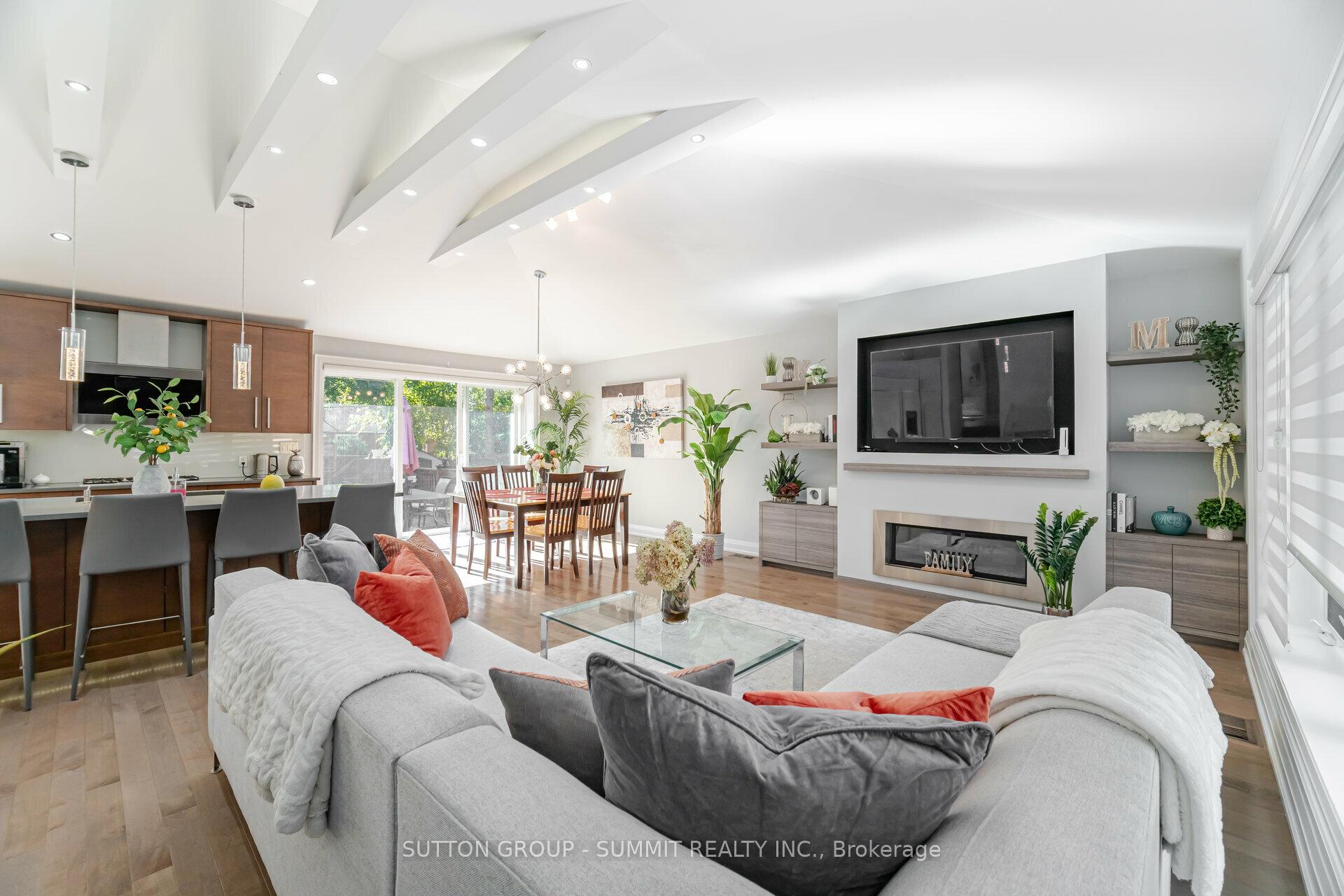 Photo 10 of 3210 Flanagan Crescent, Mississauga, Erindale — HOMEH
