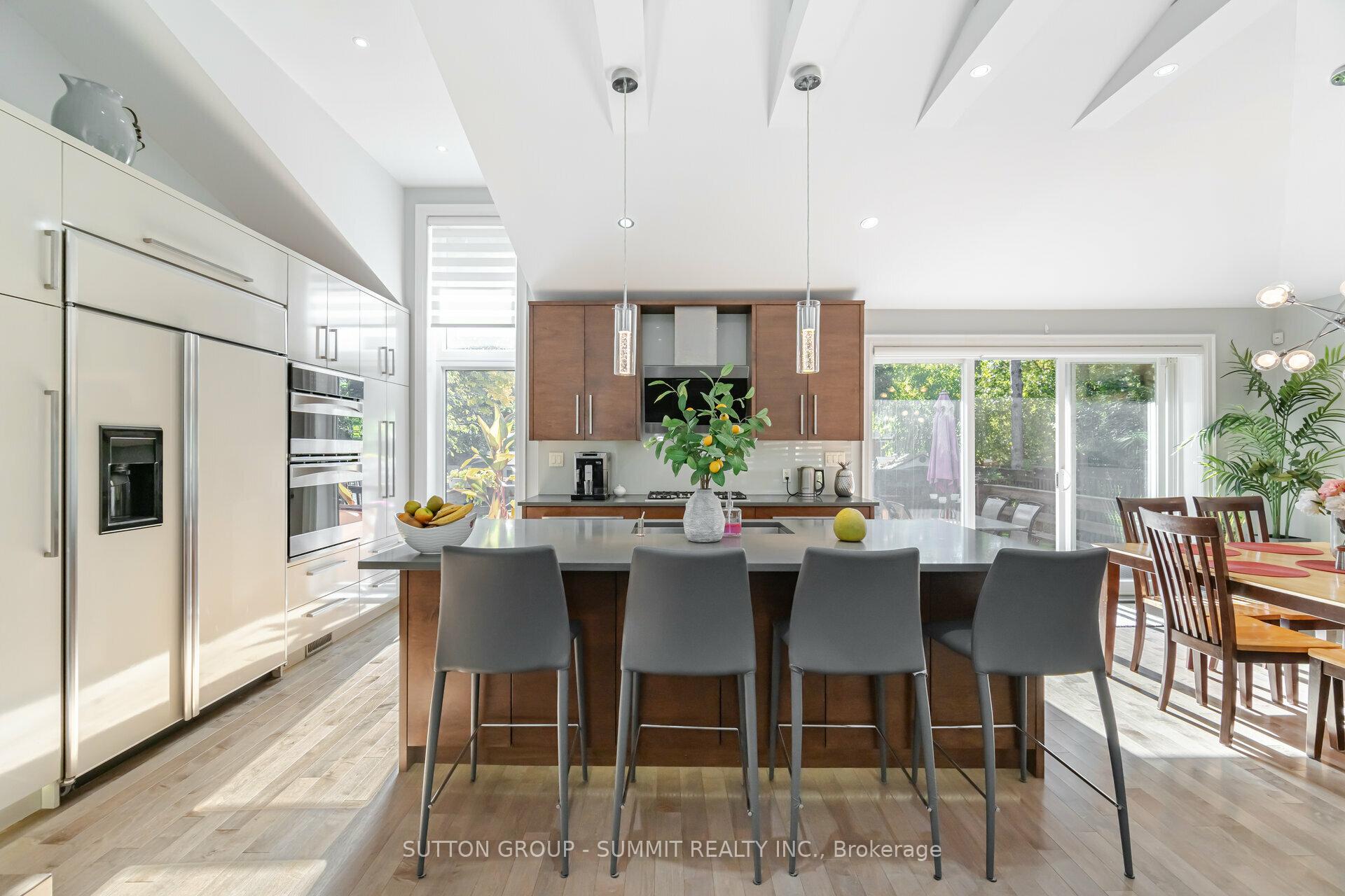 Photo 7 of 3210 Flanagan Crescent, Mississauga, Erindale — HOMEH