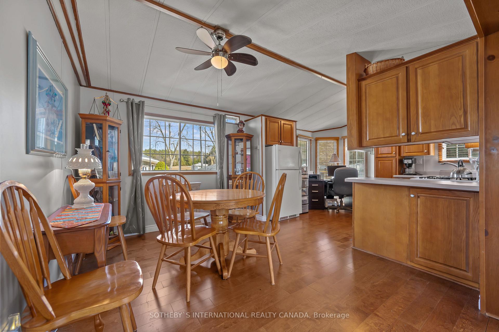 Photo 7 of Unit 217, 580 Beaver Creek Road, Waterloo — HOMEH