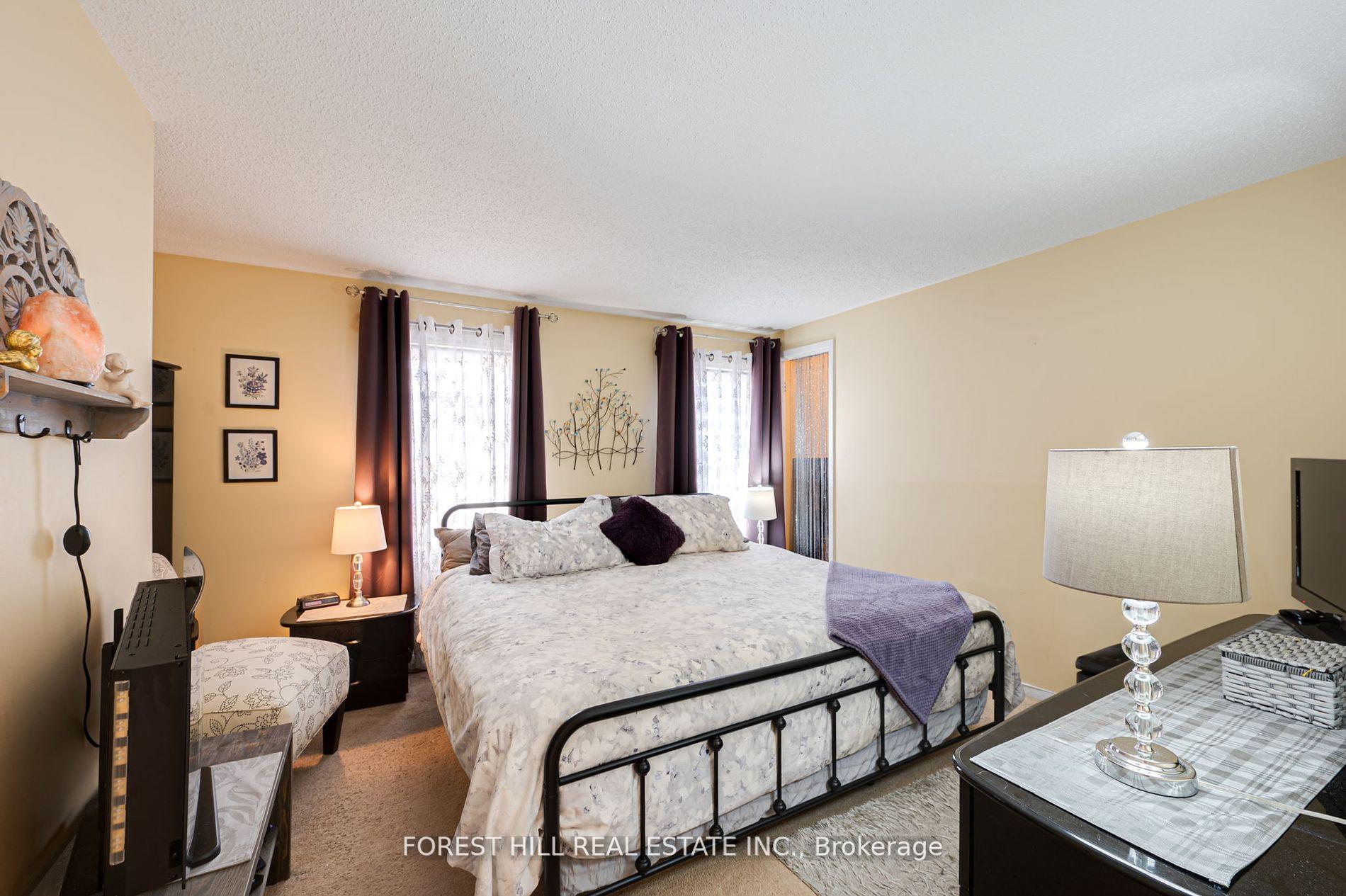 Photo 13 of 55 Humphrey Drive, Ajax, South West — HOMEH