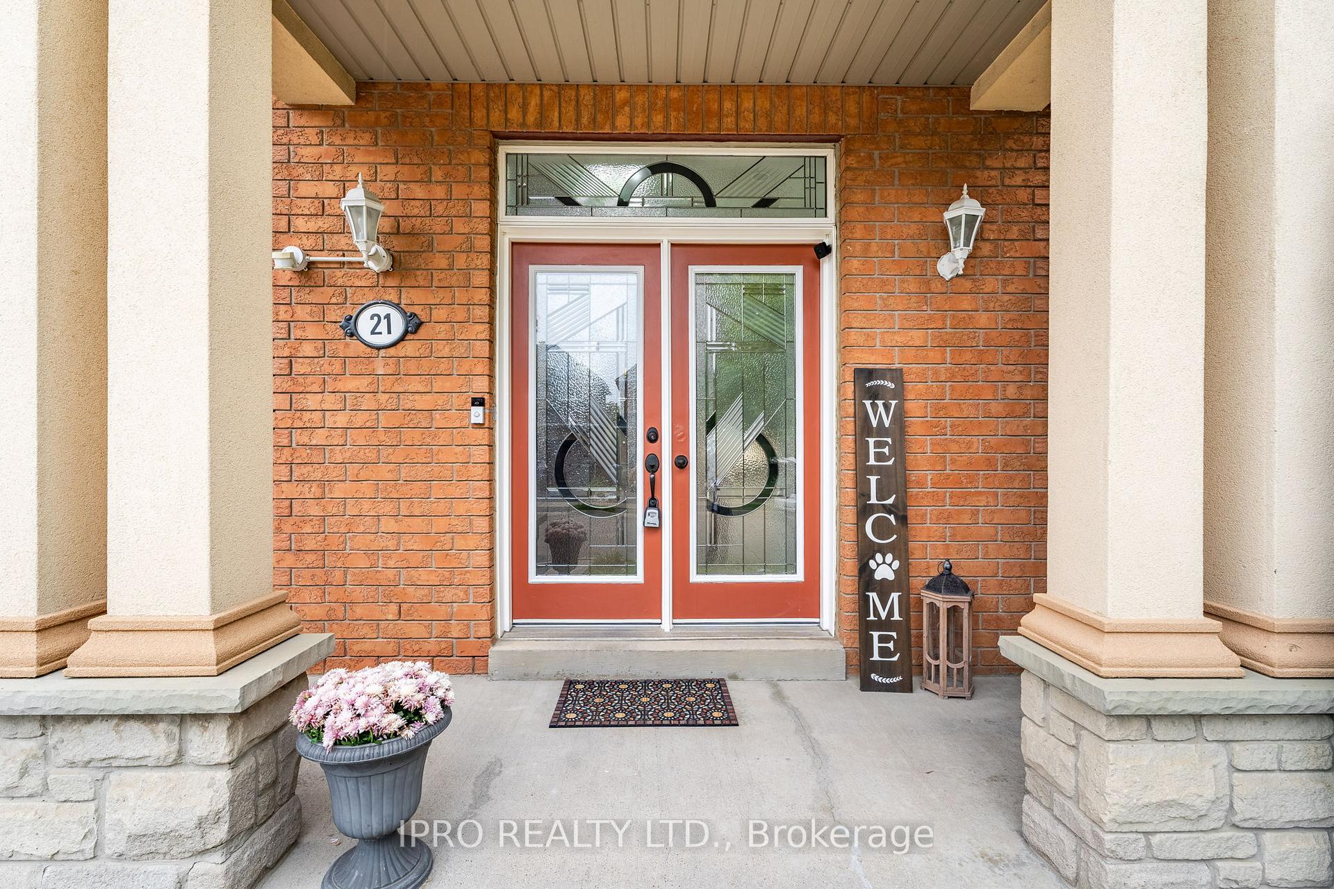 Photo 4 of 21 Brambirch Crescent, Brampton, Northwest Sandalwood Parkway — HOMEH