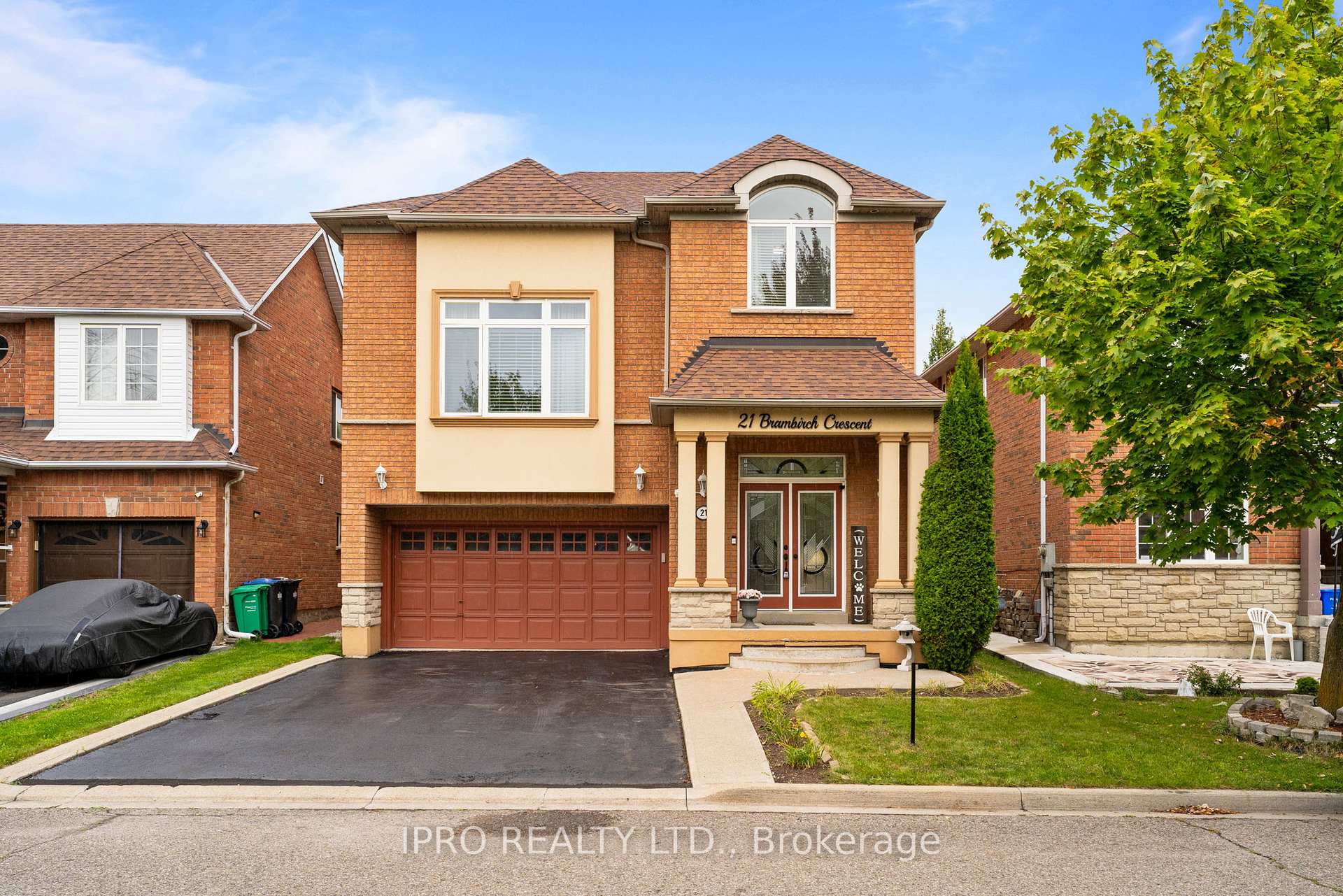 Photo 1 of 21 Brambirch Crescent, Brampton, Northwest Sandalwood Parkway — HOMEH