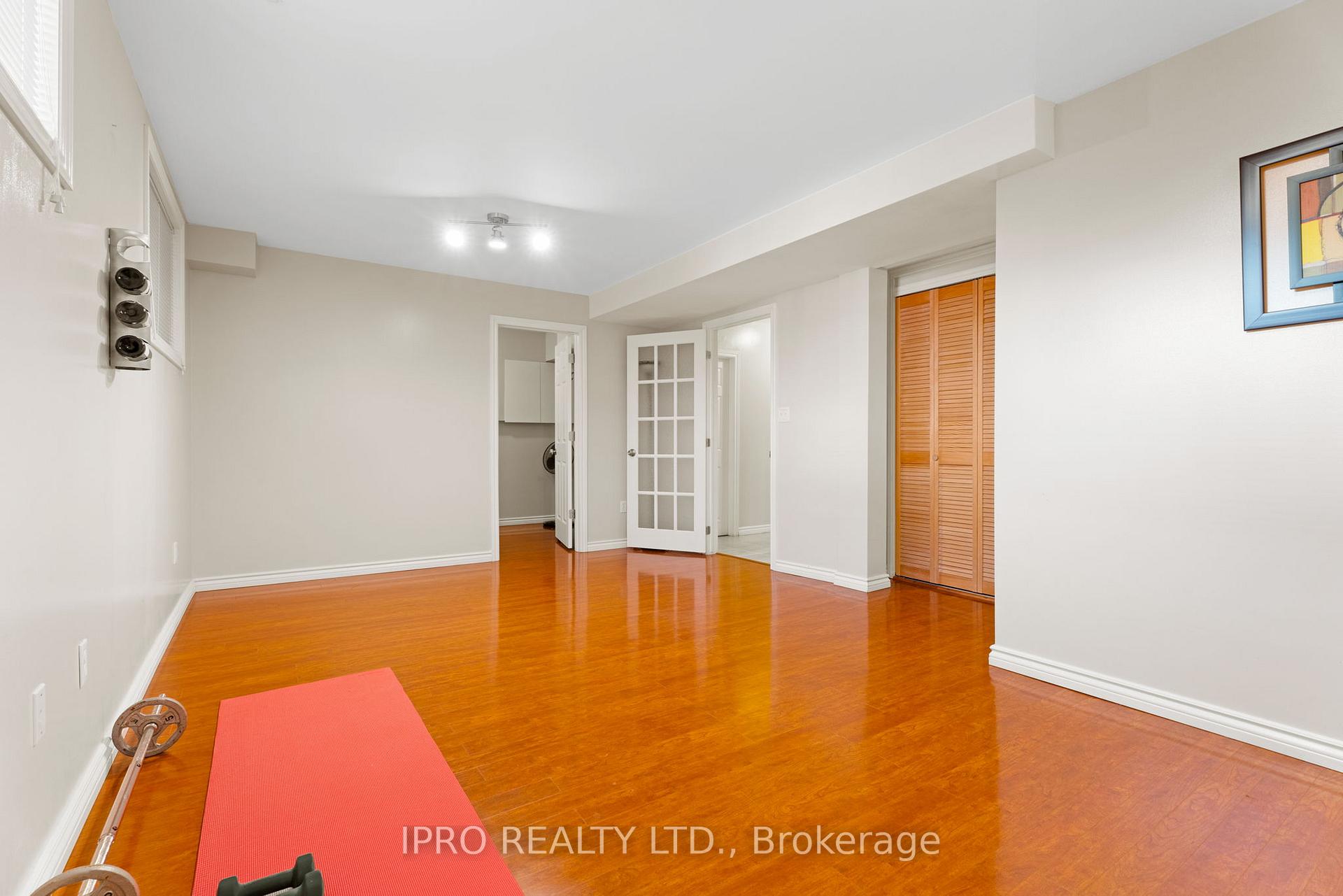 Photo 23 of 21 Brambirch Crescent, Brampton, Northwest Sandalwood Parkway — HOMEH