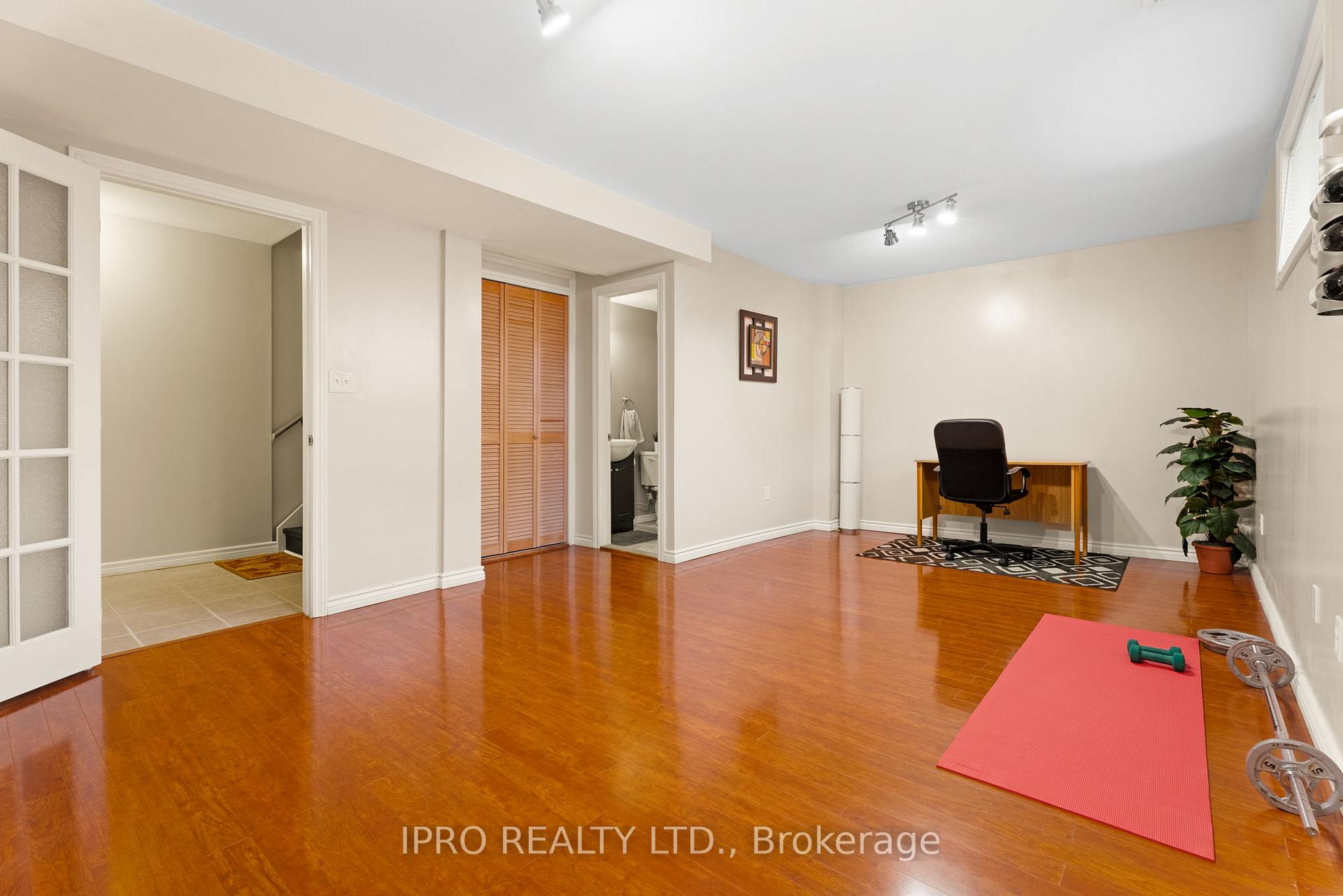 Photo 21 of 21 Brambirch Crescent, Brampton, Northwest Sandalwood Parkway — HOMEH