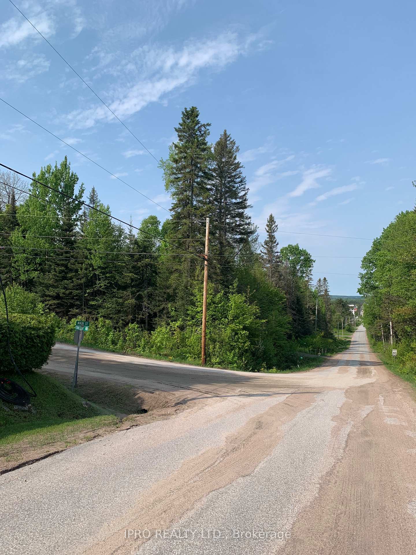 Photo 10 of 341 Main Street E, Powassan, Trout Creek — HOMEH