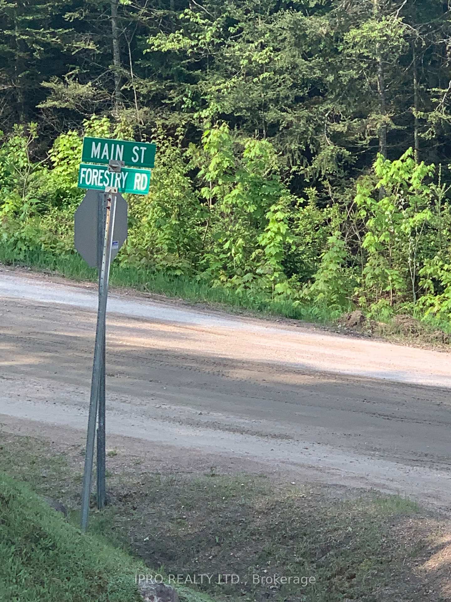 Photo 5 of 341 Main Street E, Powassan, Trout Creek — HOMEH