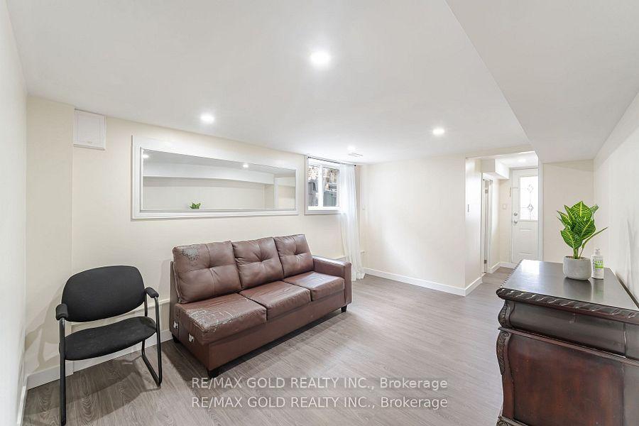 Photo 19 of 774 Eaglemount Crescent, Mississauga, Erindale — HOMEH