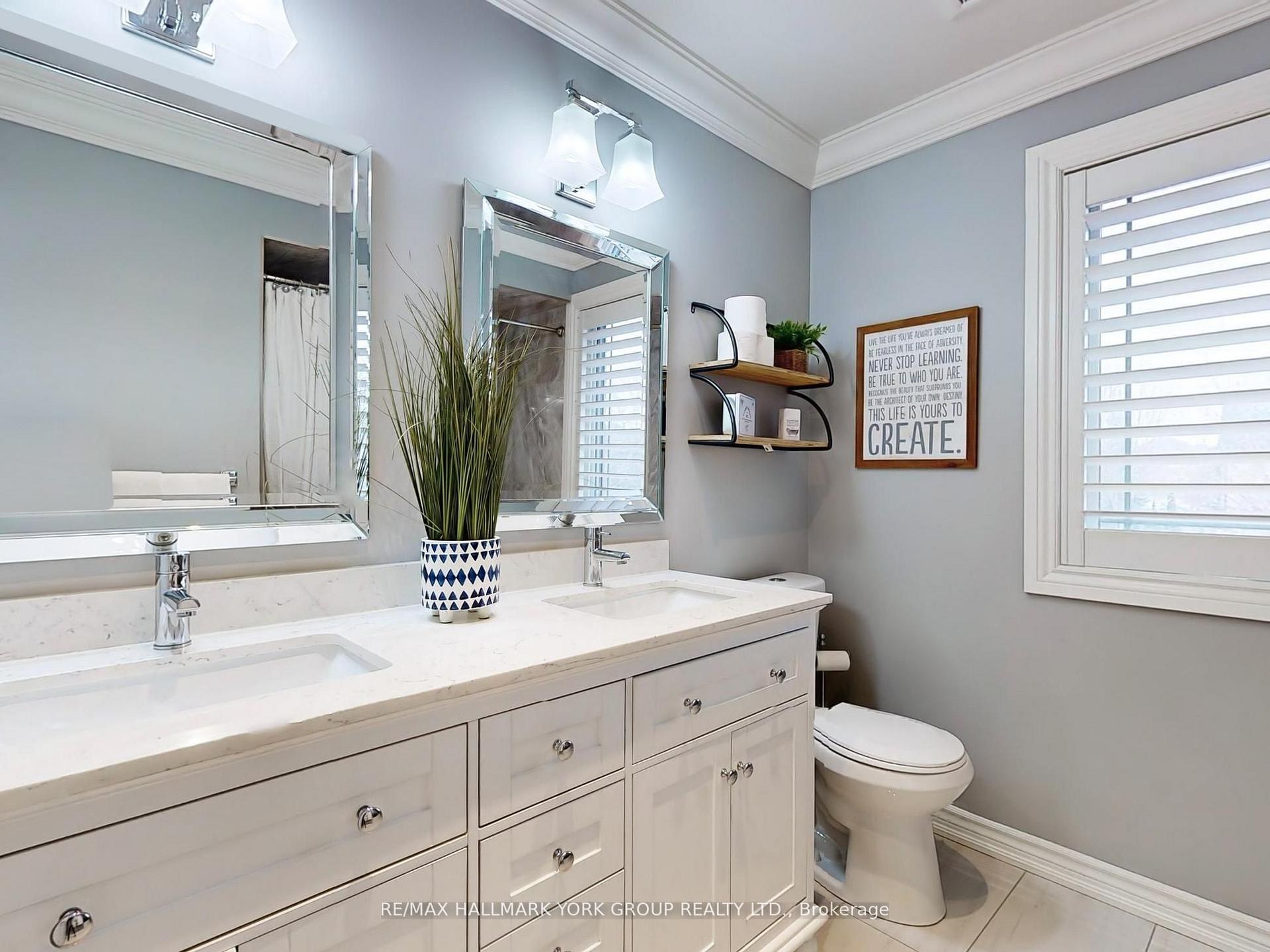 Photo 32 of 98 Ballymore Drive, Aurora, Bayview Wellington — HOMEH