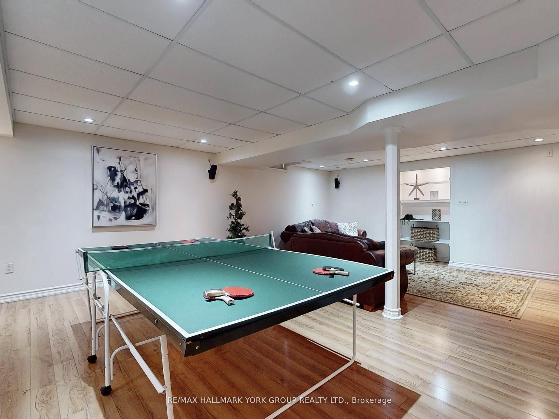 Photo 35 of 98 Ballymore Drive, Aurora, Bayview Wellington — HOMEH