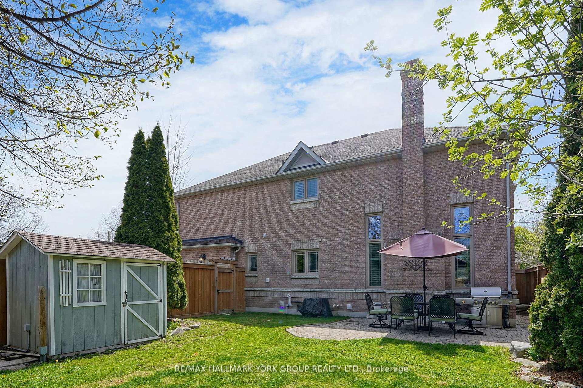 Photo 37 of 98 Ballymore Drive, Aurora, Bayview Wellington — HOMEH