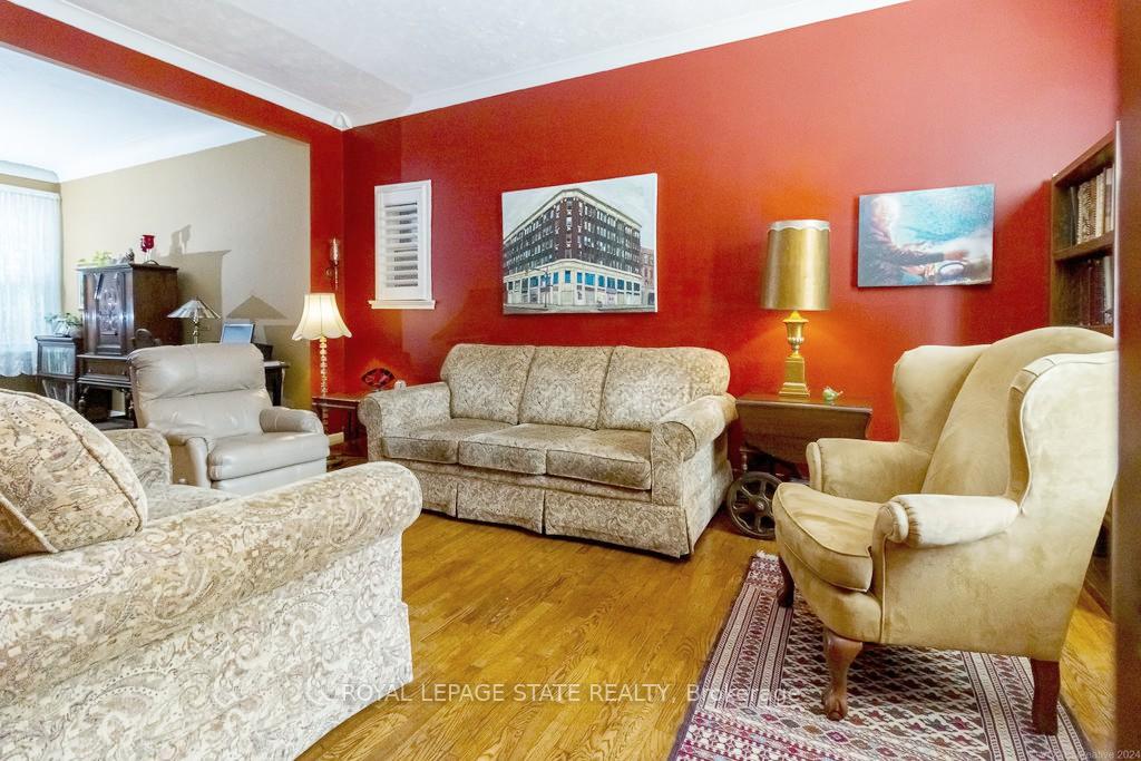 Photo 6 of 107 Augusta Street, Hamilton, Corktown — HOMEH