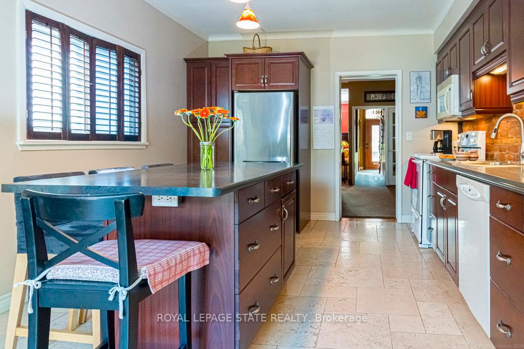 Photo 15 of 107 Augusta Street, Hamilton, Corktown — HOMEH