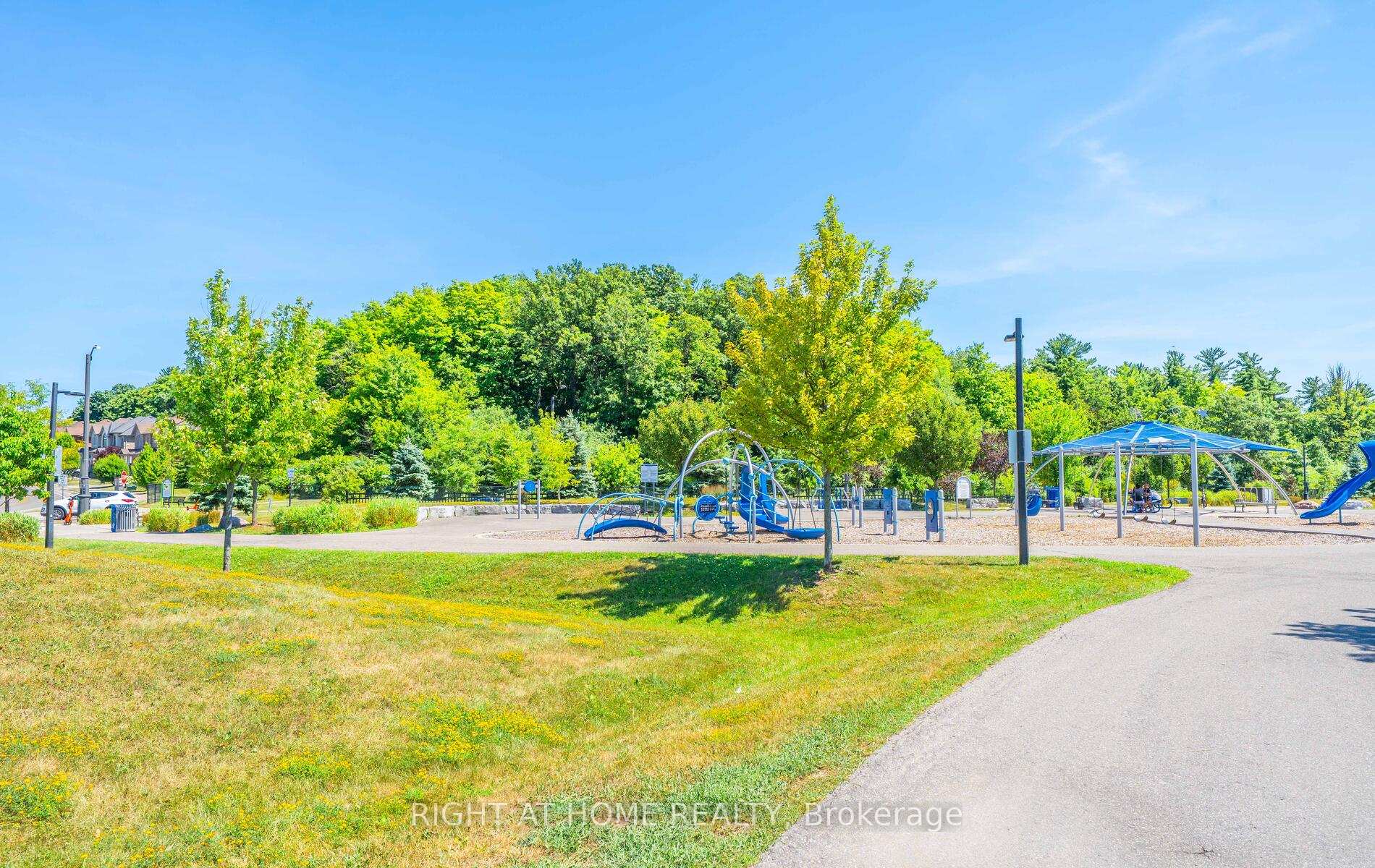 Photo 47 of 30 Selvapiano Cres N, Vaughan, Vellore Village — HOMEH