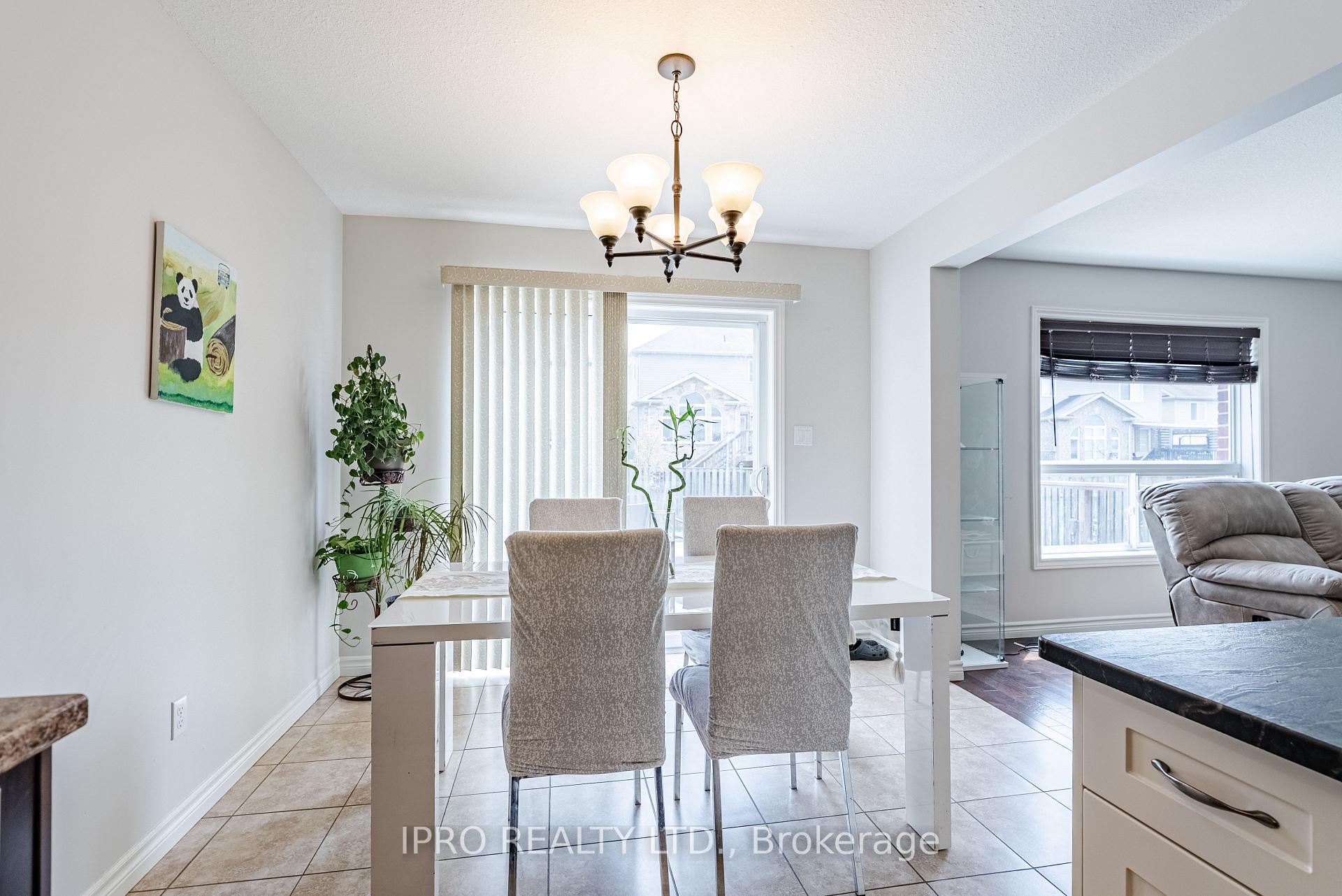 Photo 41 of 2000 Rollingacres Drive, London, North C — HOMEH
