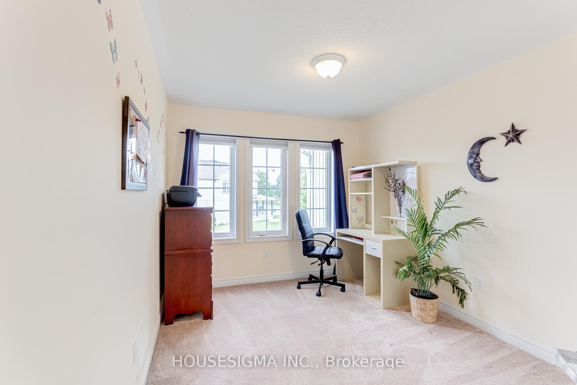 Photo 18 of 736 Cook Crescent, Shelburne — HOMEH