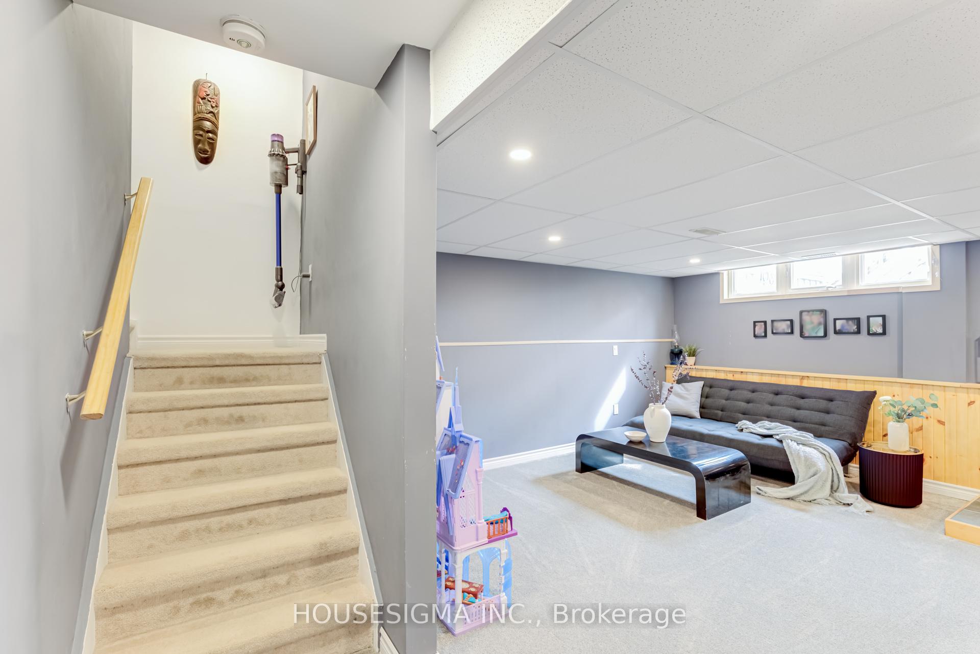 Photo 24 of 736 Cook Crescent, Shelburne — HOMEH