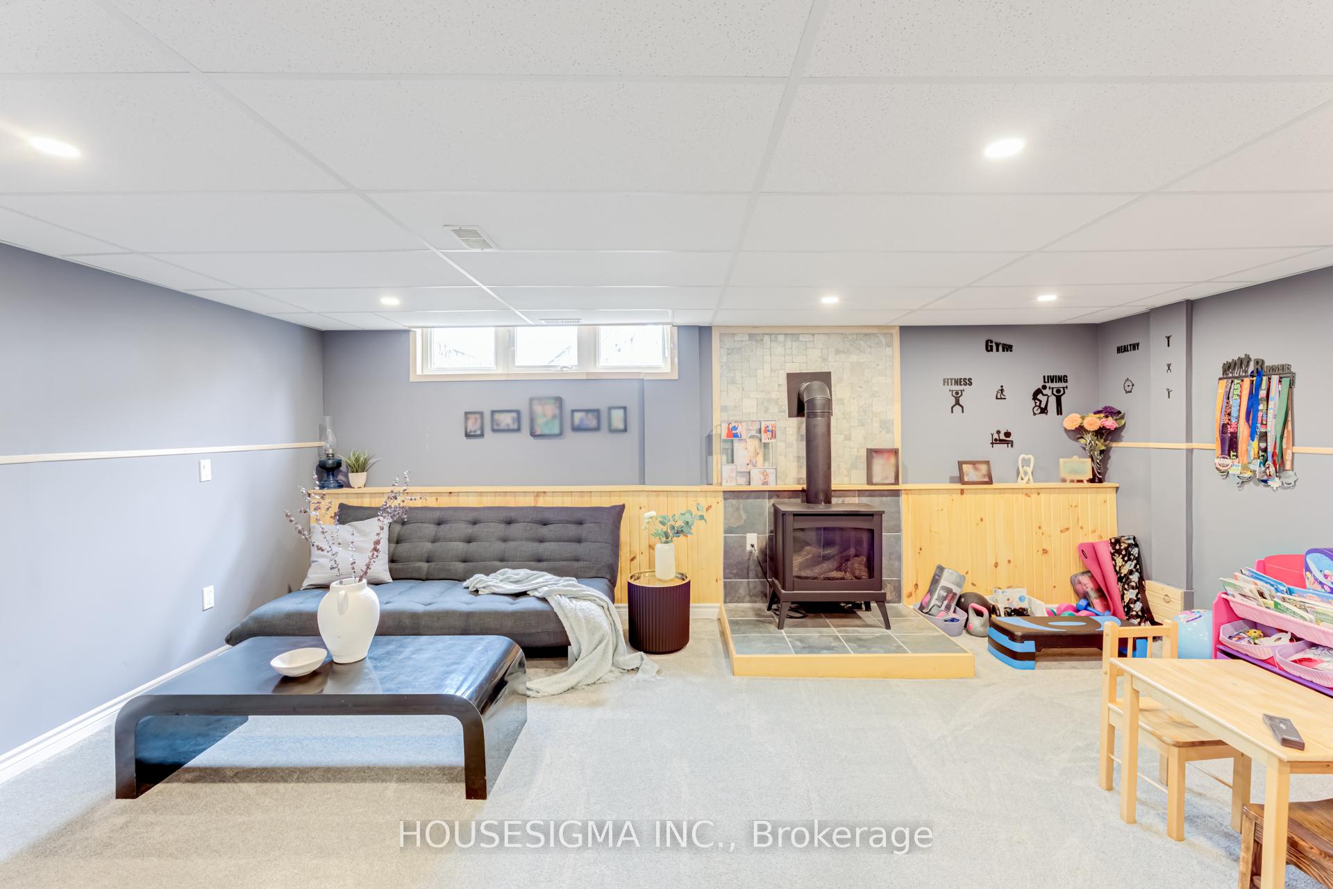Photo 25 of 736 Cook Crescent, Shelburne — HOMEH