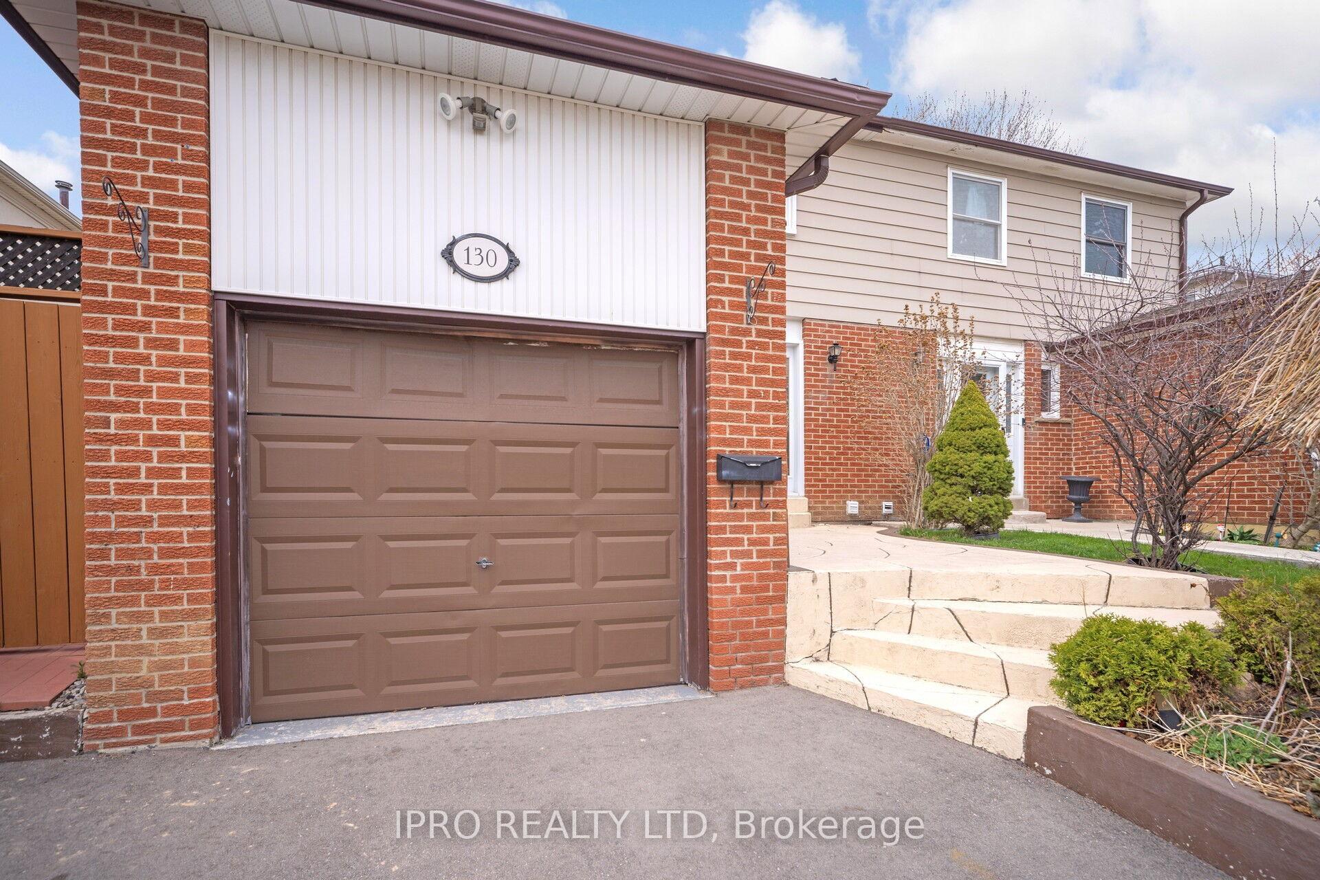 Photo 4 of 130 Skegby Road, Brampton, Brampton North — HOMEH
