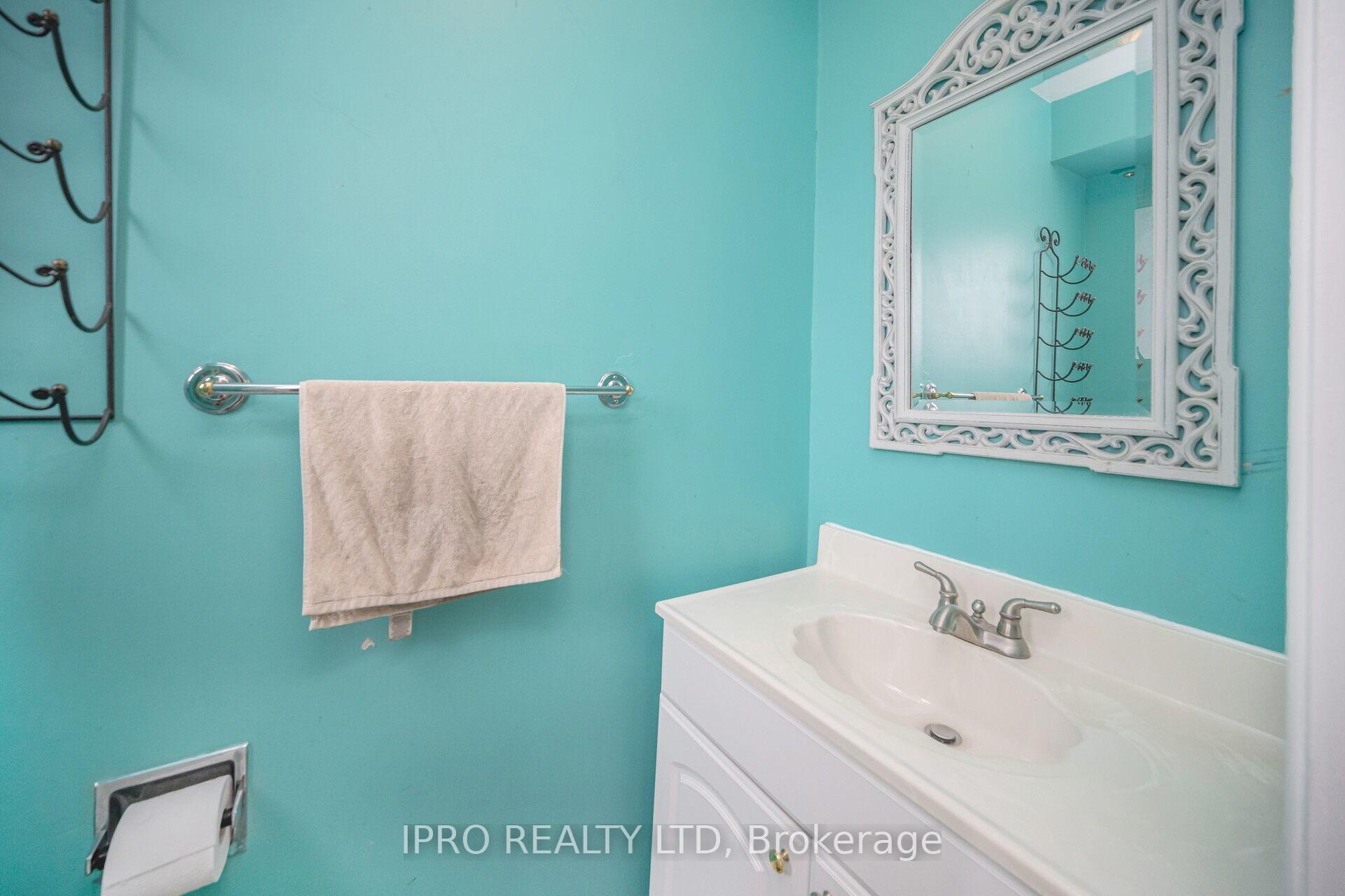 Photo 5 of 130 Skegby Road, Brampton, Brampton North — HOMEH