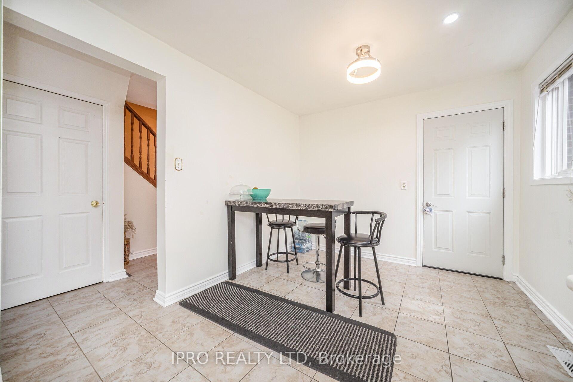 Photo 29 of 130 Skegby Road, Brampton, Brampton North — HOMEH