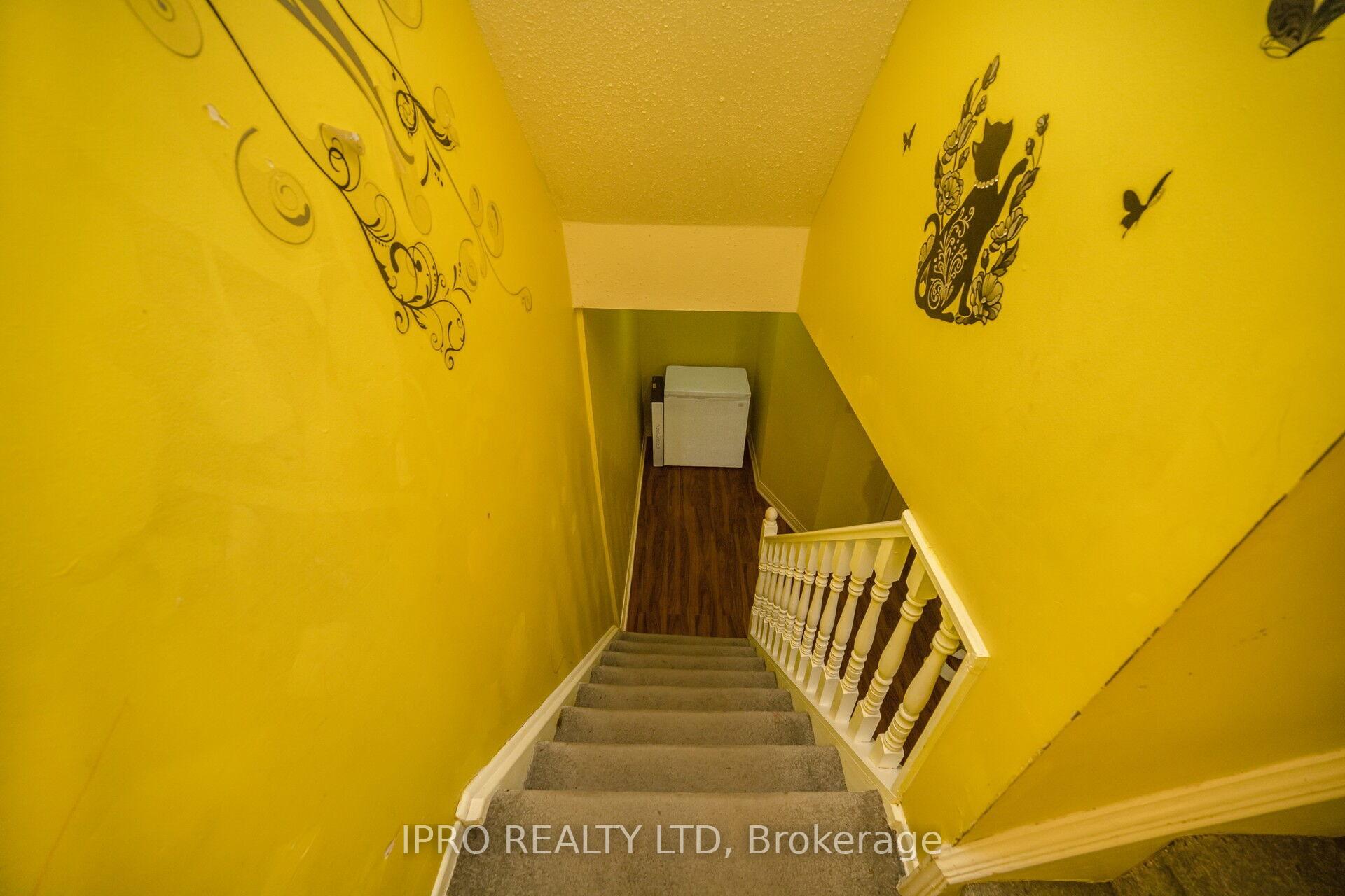 Photo 36 of 130 Skegby Road, Brampton, Brampton North — HOMEH