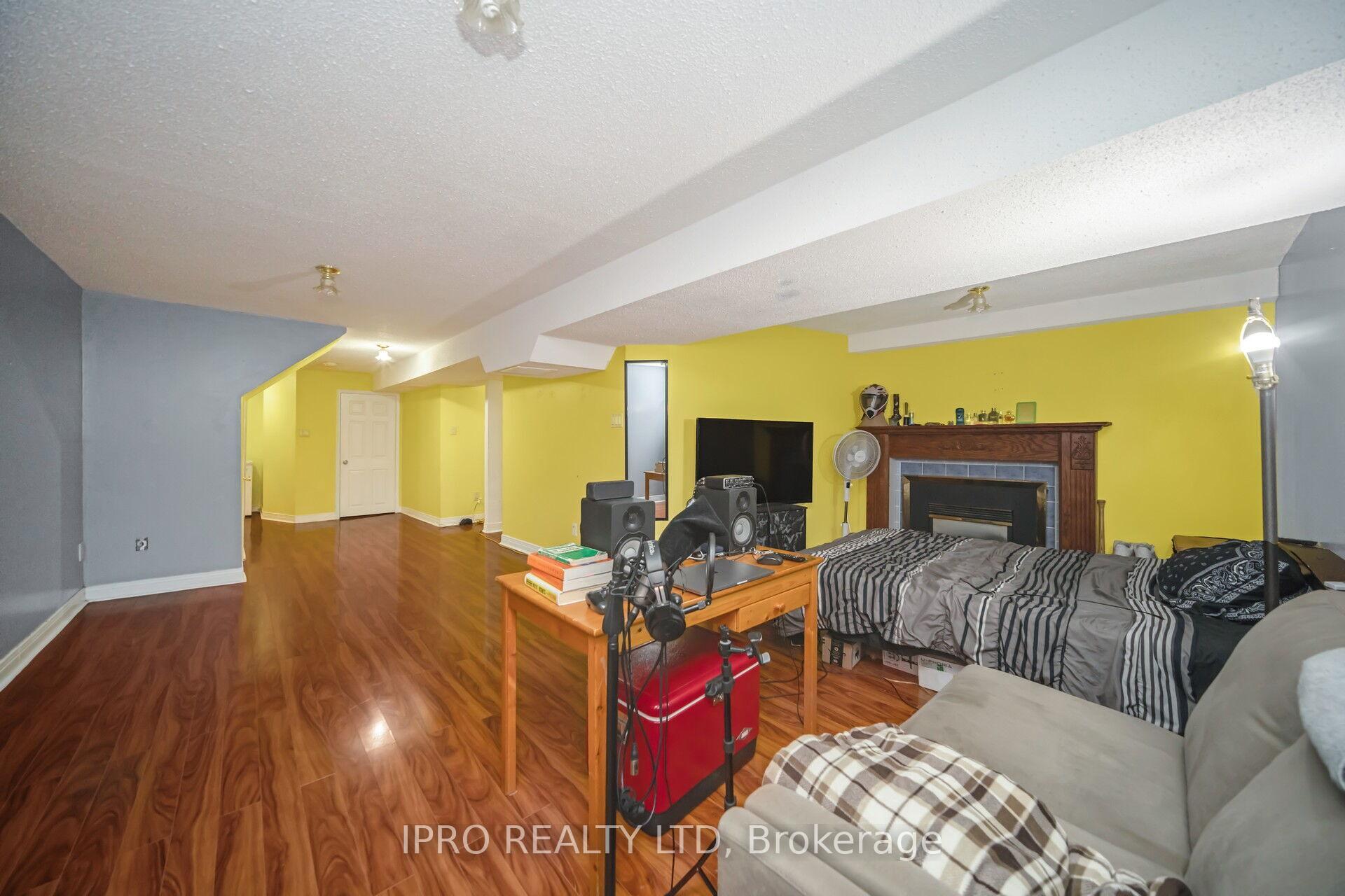 Photo 43 of 130 Skegby Road, Brampton, Brampton North — HOMEH